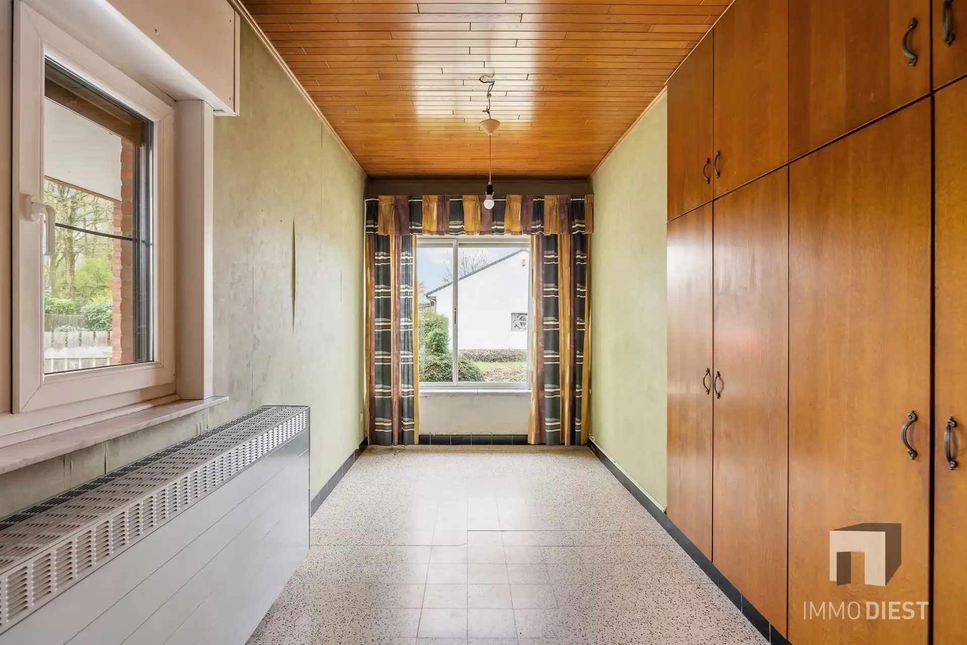 Op te knappen betaalbare split-level woning te Schaffen, kort bij de Bossen van Hees foto 13