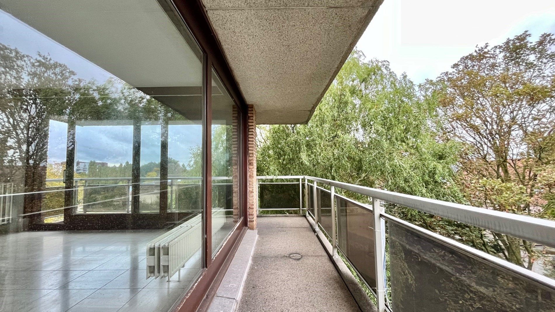 Groot appartement met terras, verzicht, staanplaats en 2 kamers foto 6