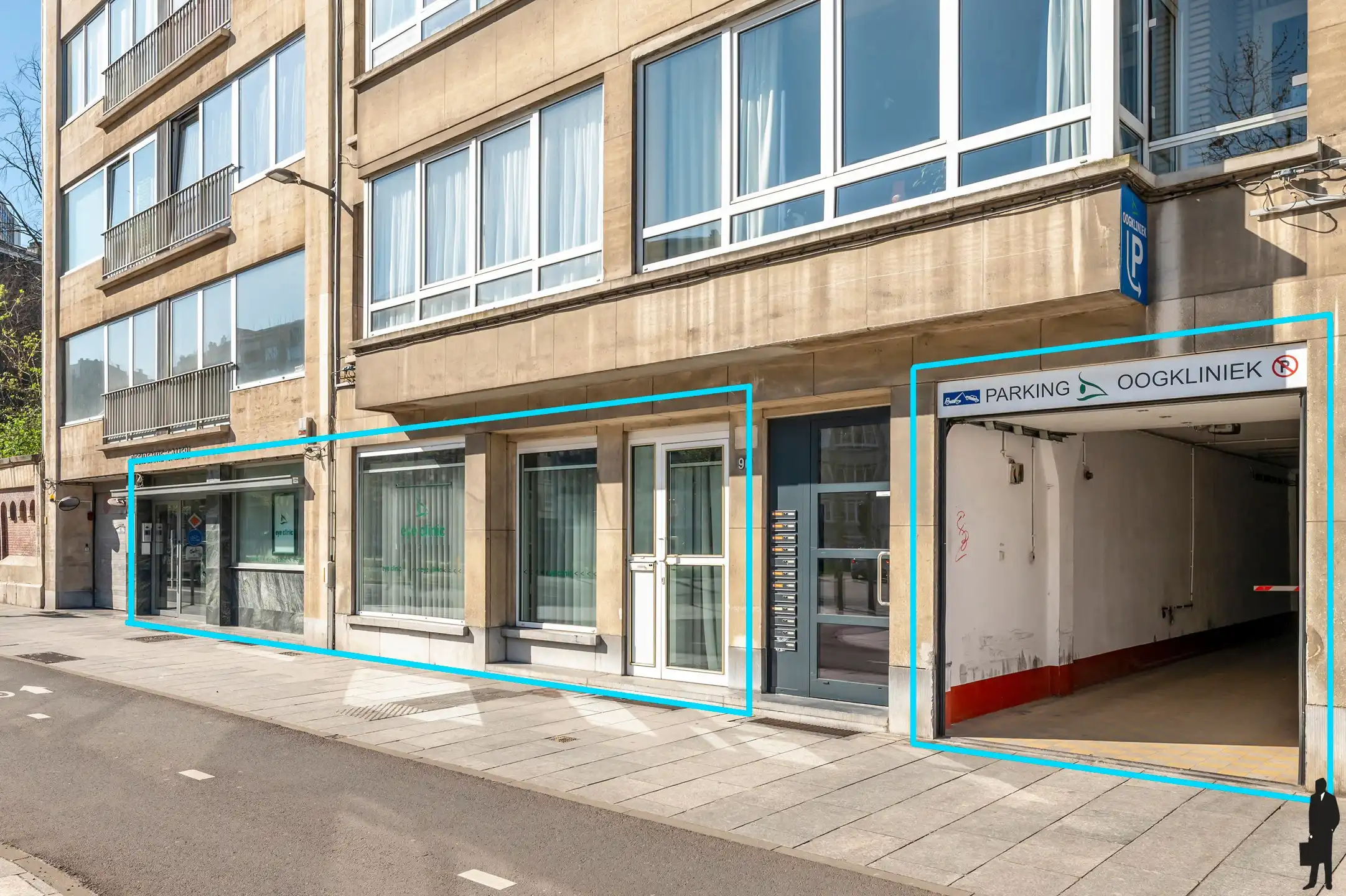 Parkinggebouw met 11 staanplaatsen op de Italiëlei.  foto 2