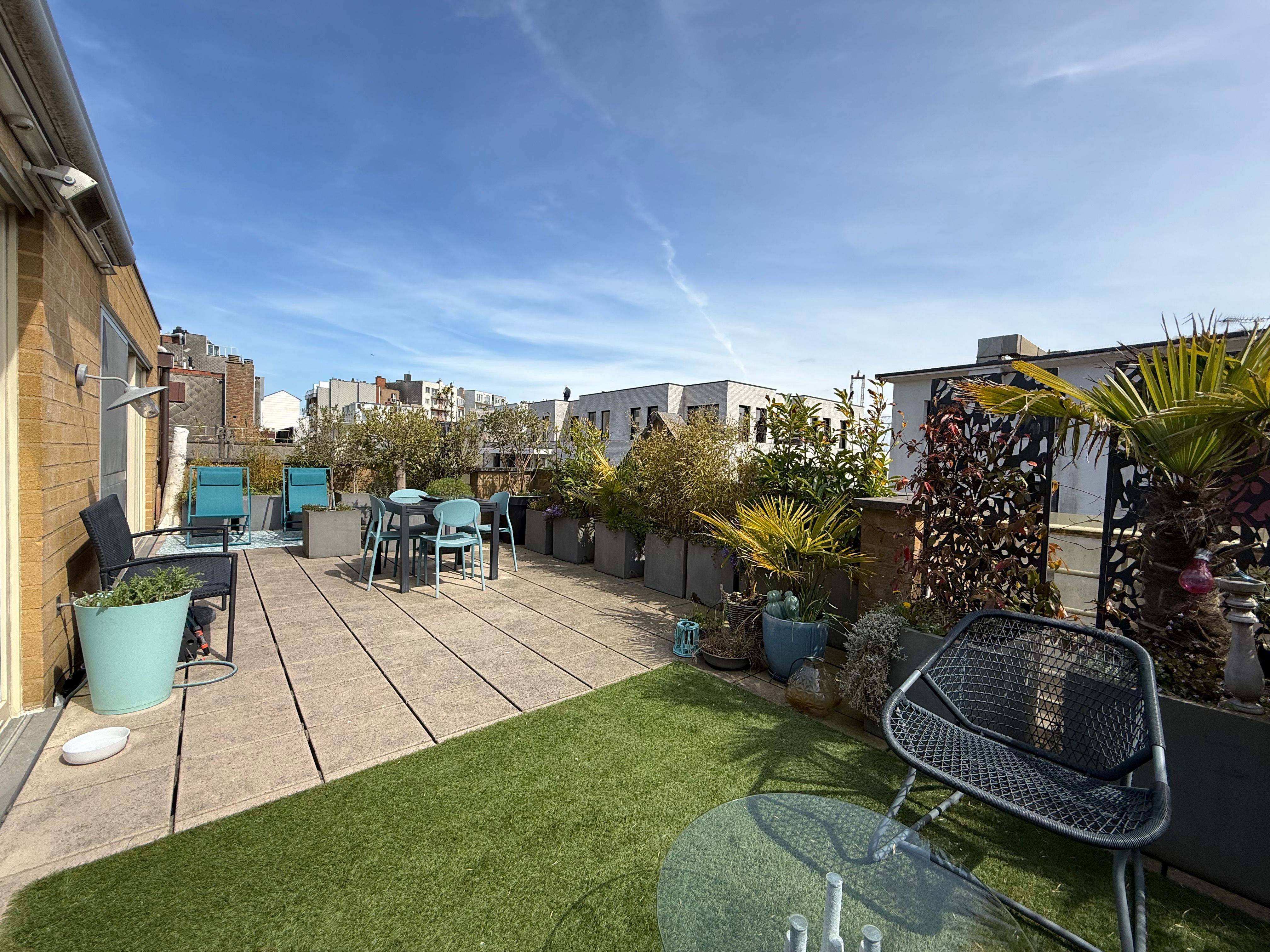 Subliem penthouse vlakbij zee met 2 riante zonneterrassen foto 9