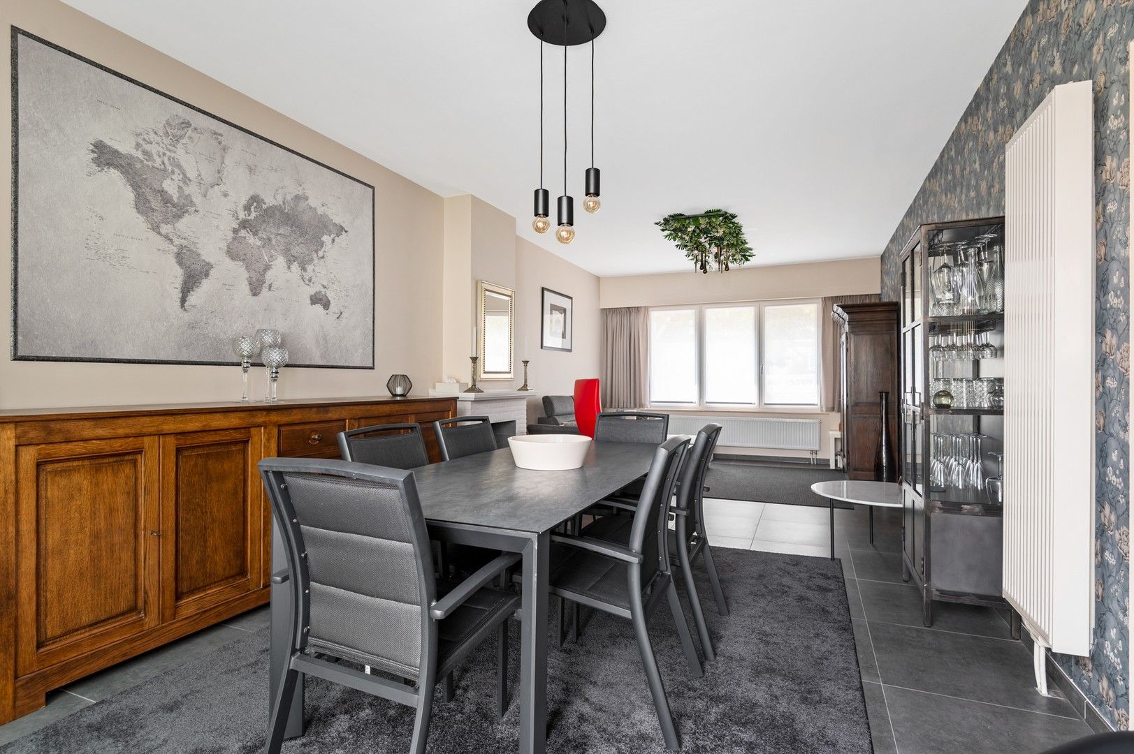 Gerenoveerde woning met zalige tuin in de woonwijk Vriesdonk foto 18
