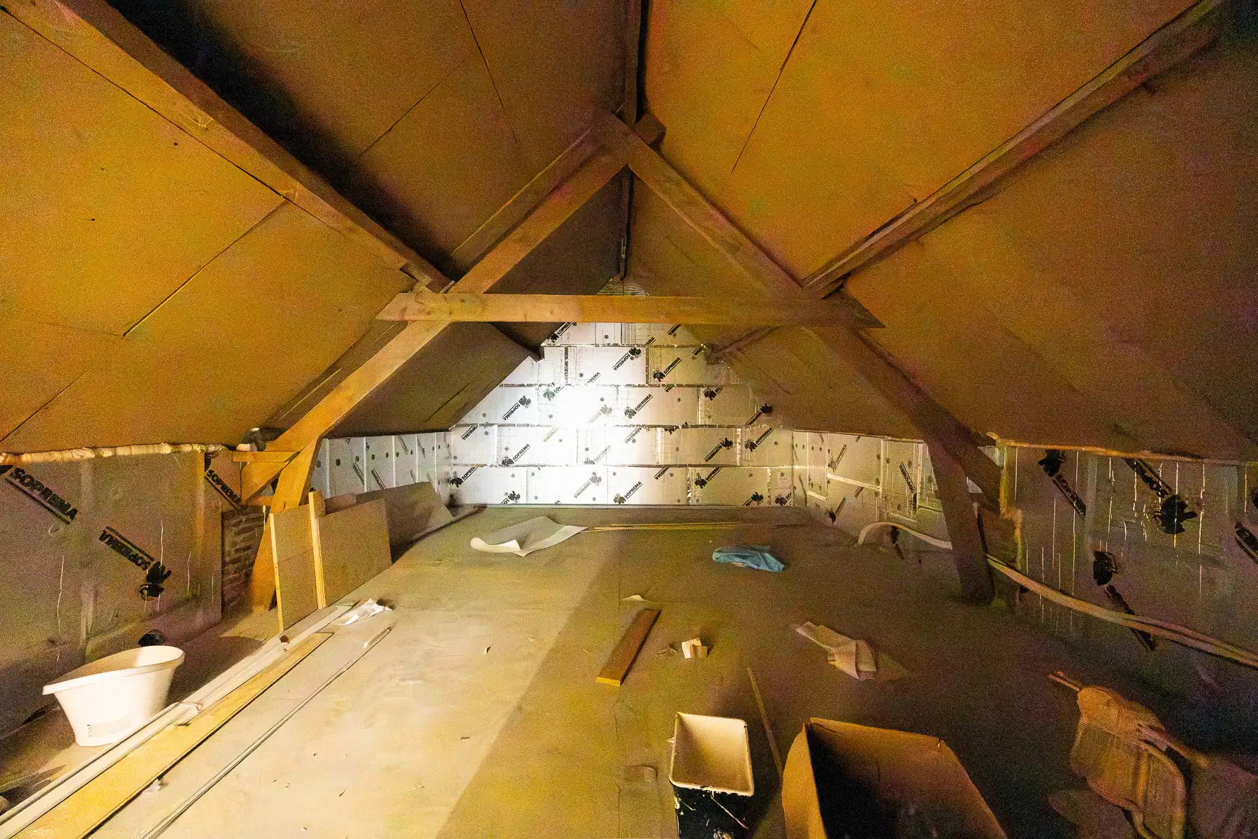 Gerenoveerde karakterwoning met gezellige tuin foto 22