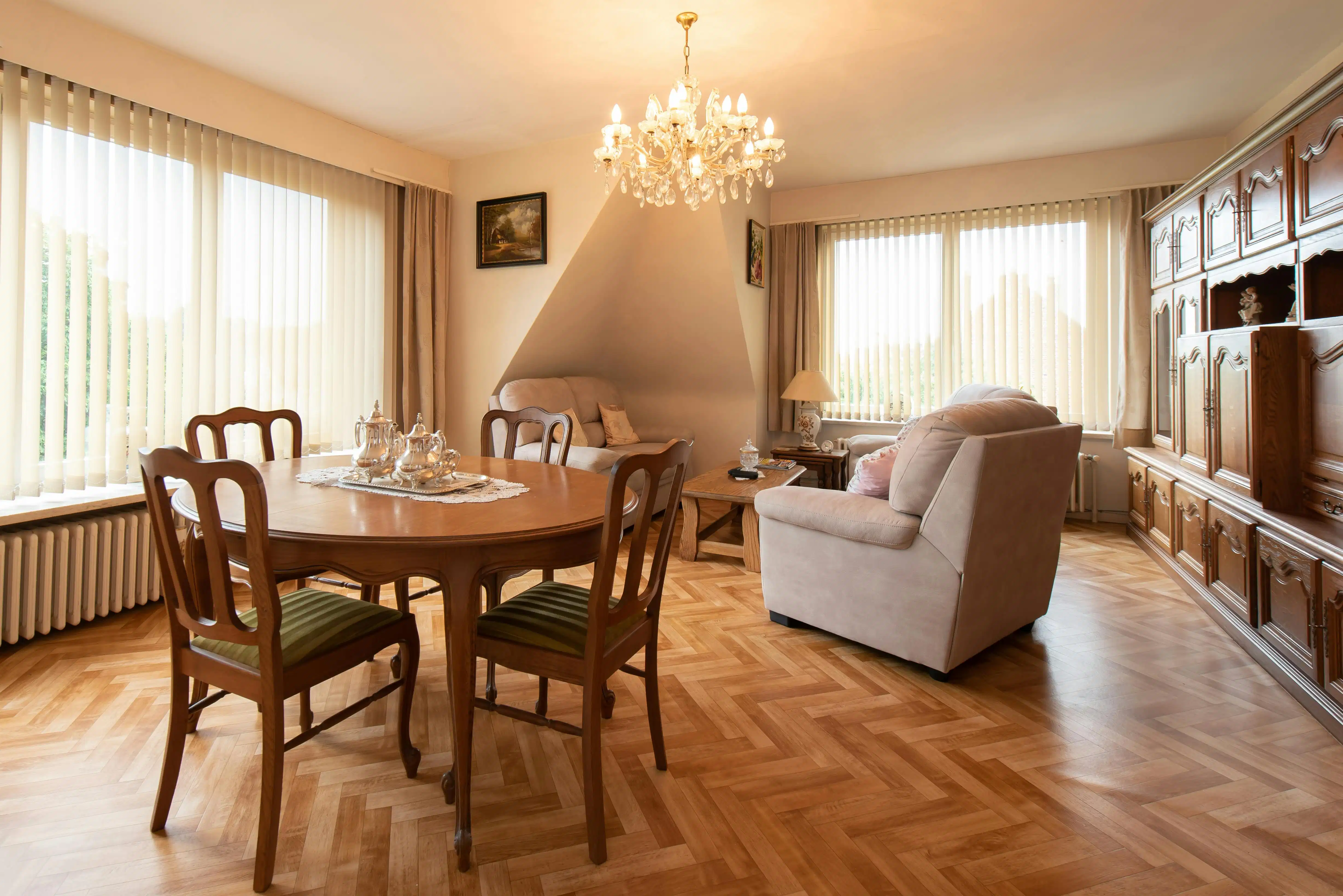 Duplex dakappartement te Oostende foto {{pictureIndex}}