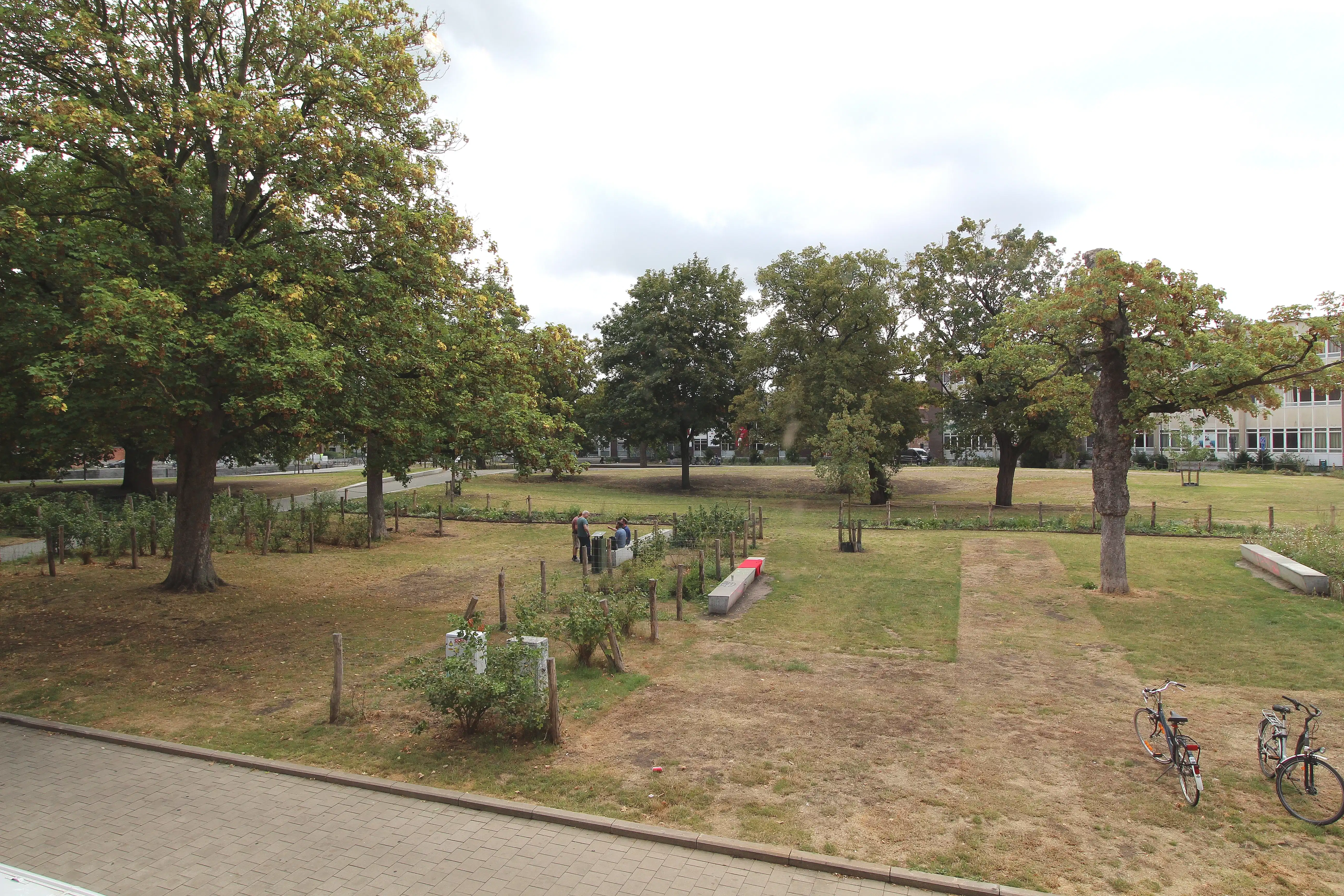 Karaktervolle rijwoning aan het Baudelopark, centrum Gent foto 15