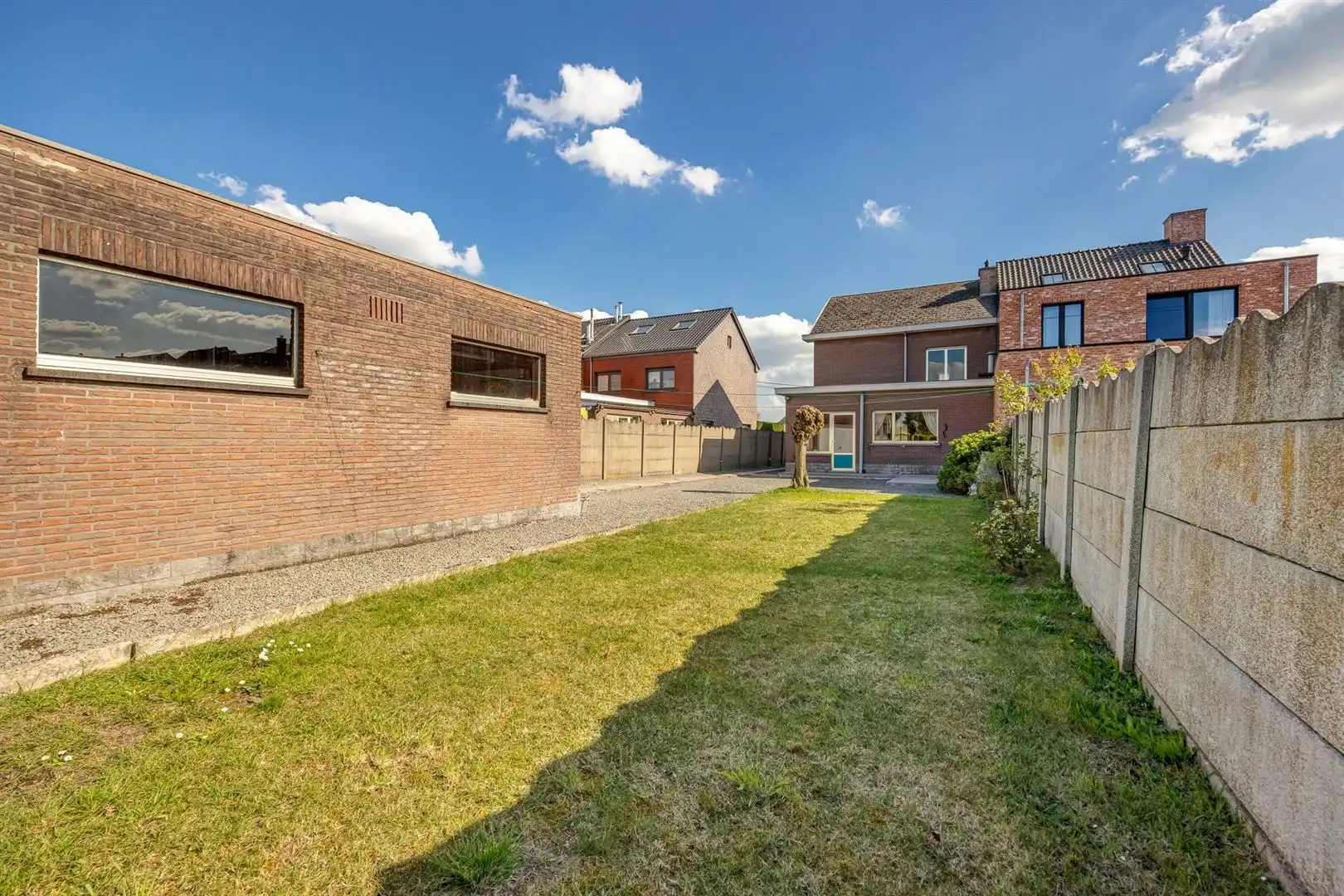 Op te frissen eengezinswoning met 3 slpk in Berlaar foto 2