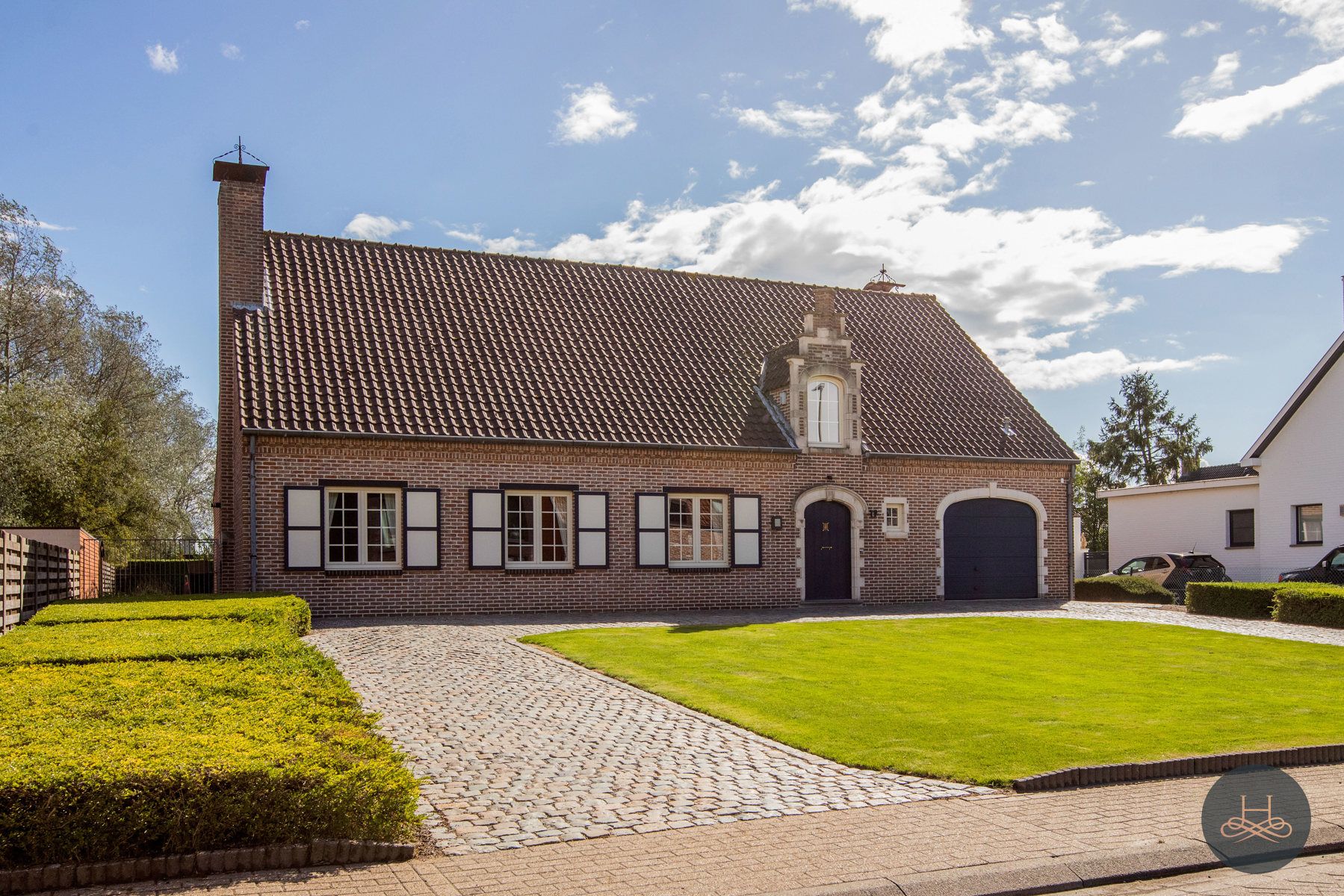 Ruime villa met mogelijkheden tot gelijkvloers wonen foto 2