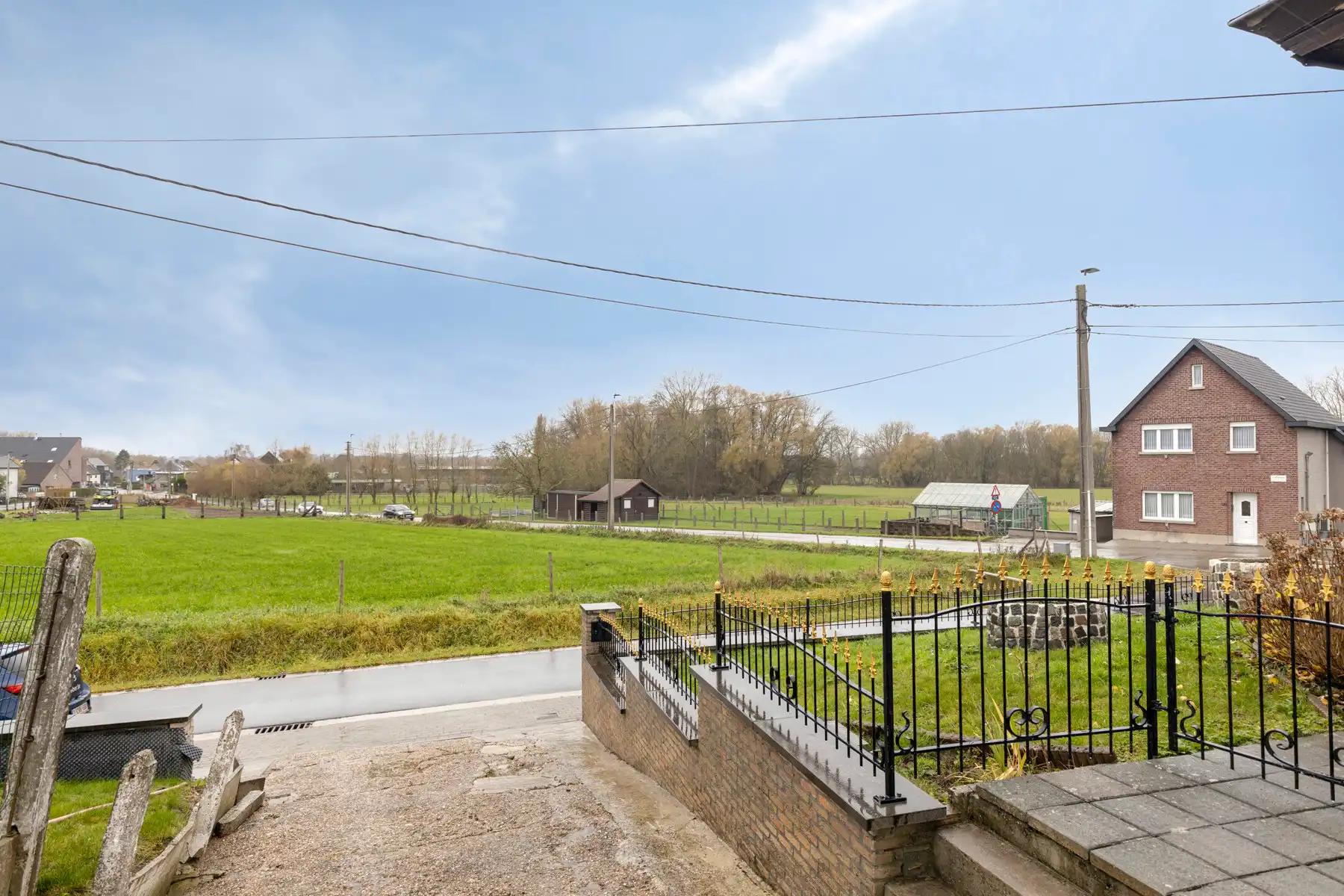 Op te frissen bungalow gelegen in het landelijke Meldert foto 14