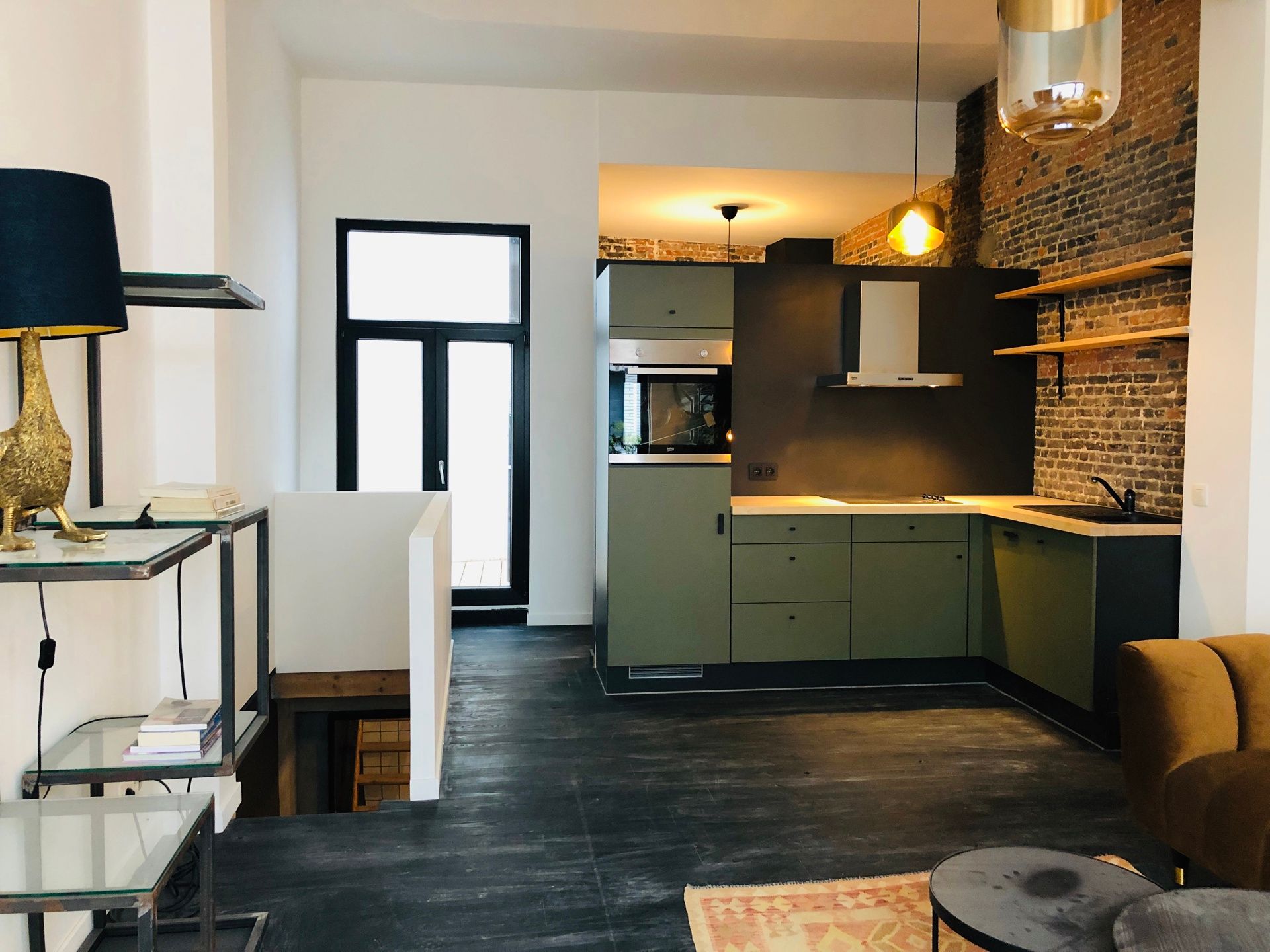 stabiel verhuurde opbrengsteigendom met 3 appartementen foto 2