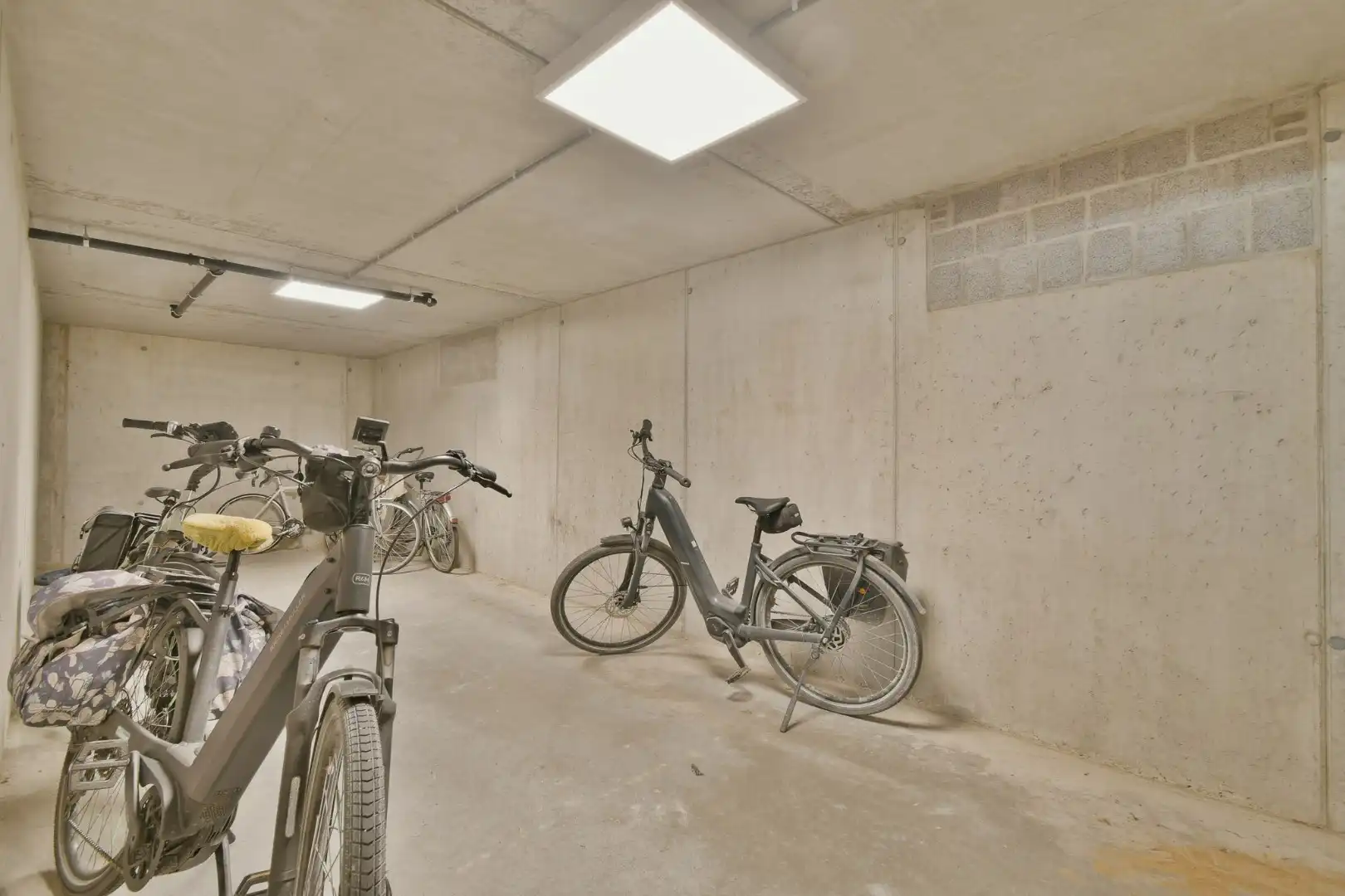 Duplexappartement met 3 slaapkamers te huur in Eernegem!  foto 18