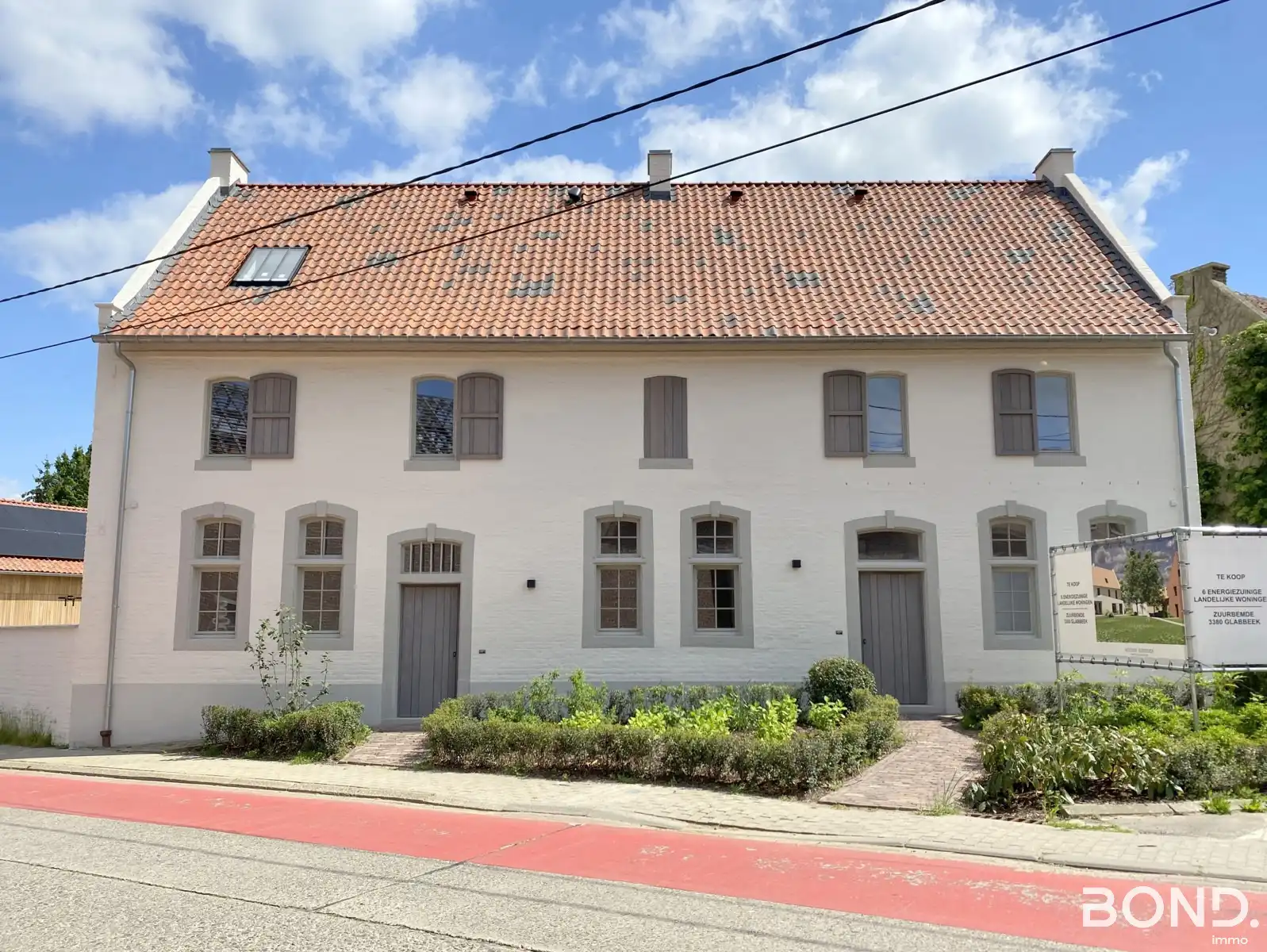 Karaktervolle vernieuwbouw foto {{pictureIndex}}