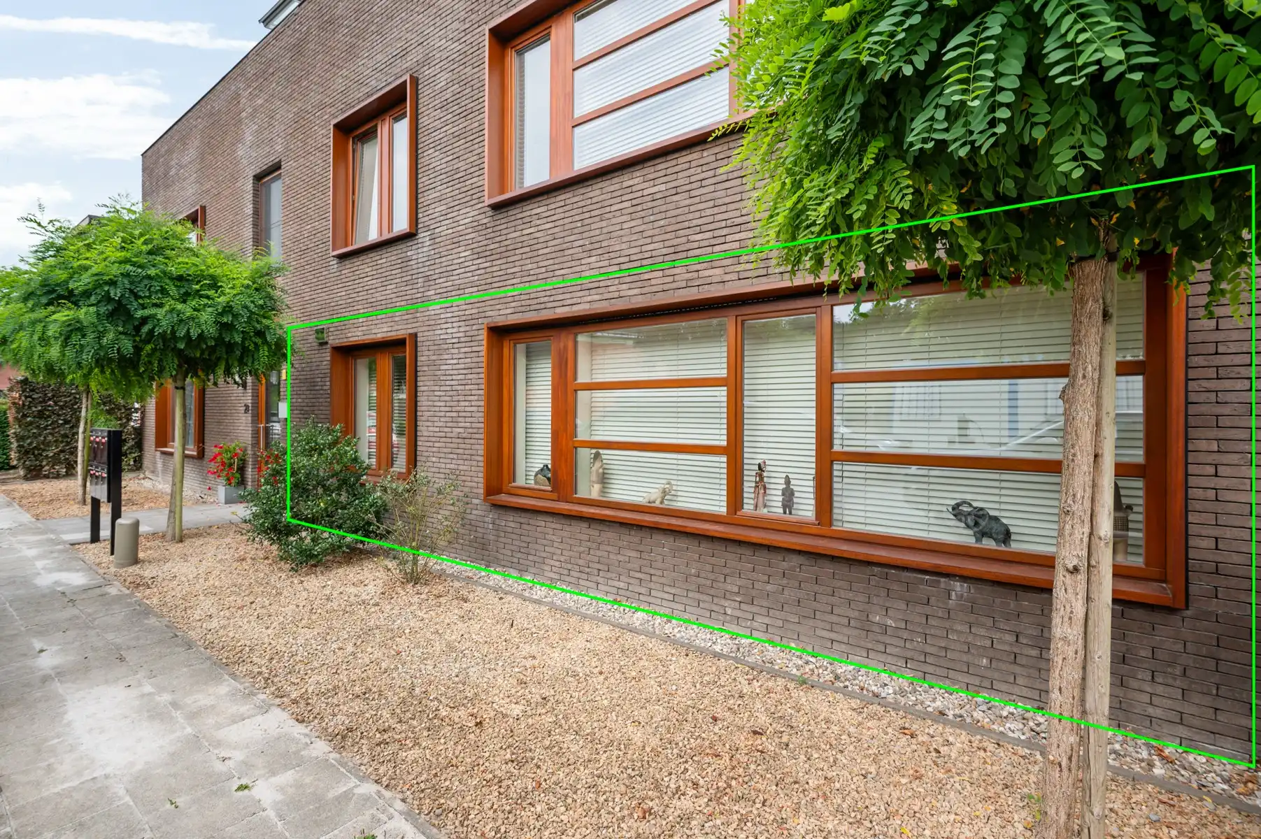 Gelijkvloers appartement met 2 slaapkamers, bureau en terras foto 27