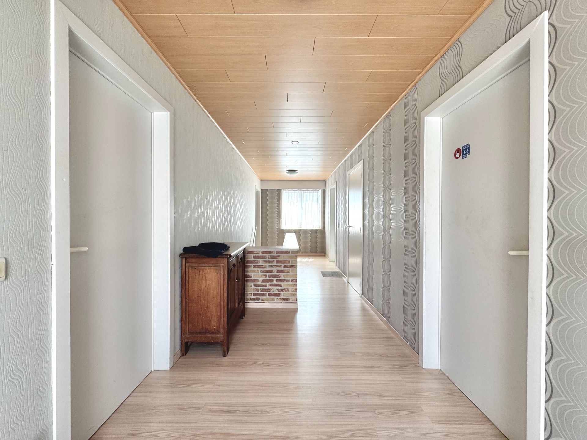 ENERGIEZUINIGE WONING MET 3 SLAAPKAMERS, GROTE GARAGE & TUIN foto 28