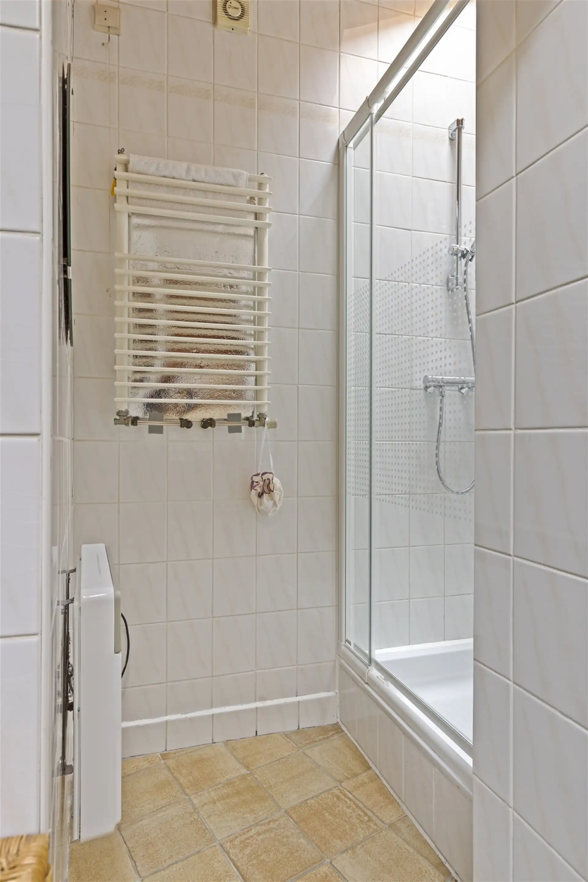 ONDER COMPROMIS ! Goed onderhouden woning nabij centrum Opwijk foto 13