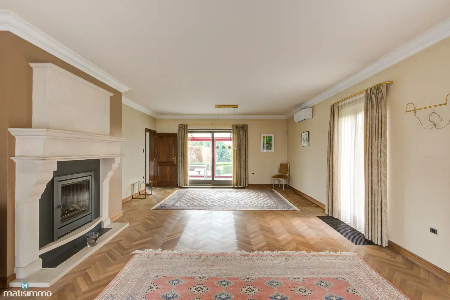 RIANTE VILLA MET CHARMANTE UITSTRALING ALS LANDHUIS OP ZEER RUIM PERCEEL IN WELLEN foto 4