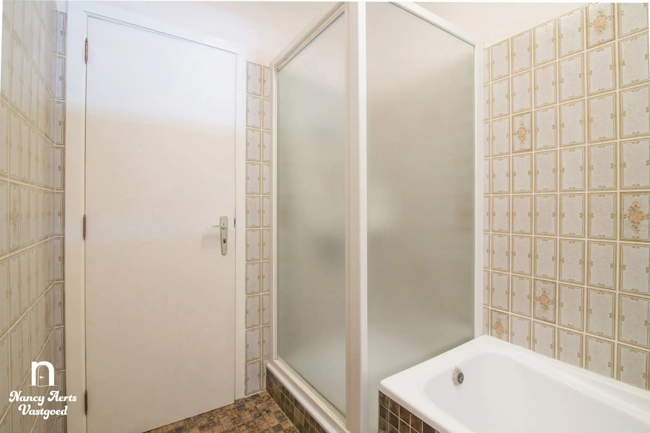 Uitstekend onderhouden split‑level woning in groene omgeving foto 18