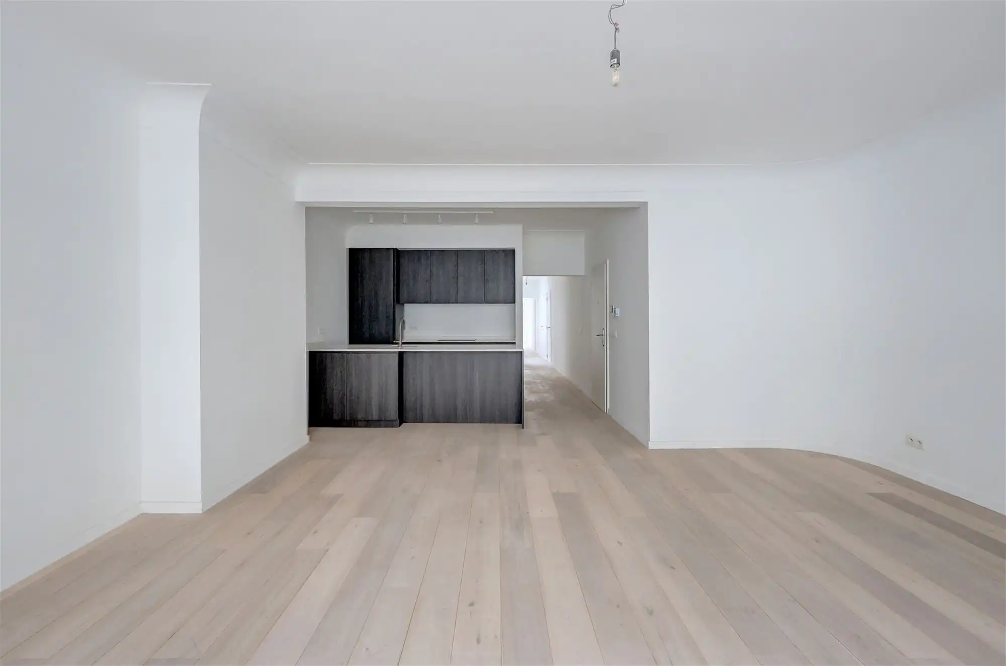 Gerenoveerd gelijkvloers appartement met tuin in Markgravewijk foto 7