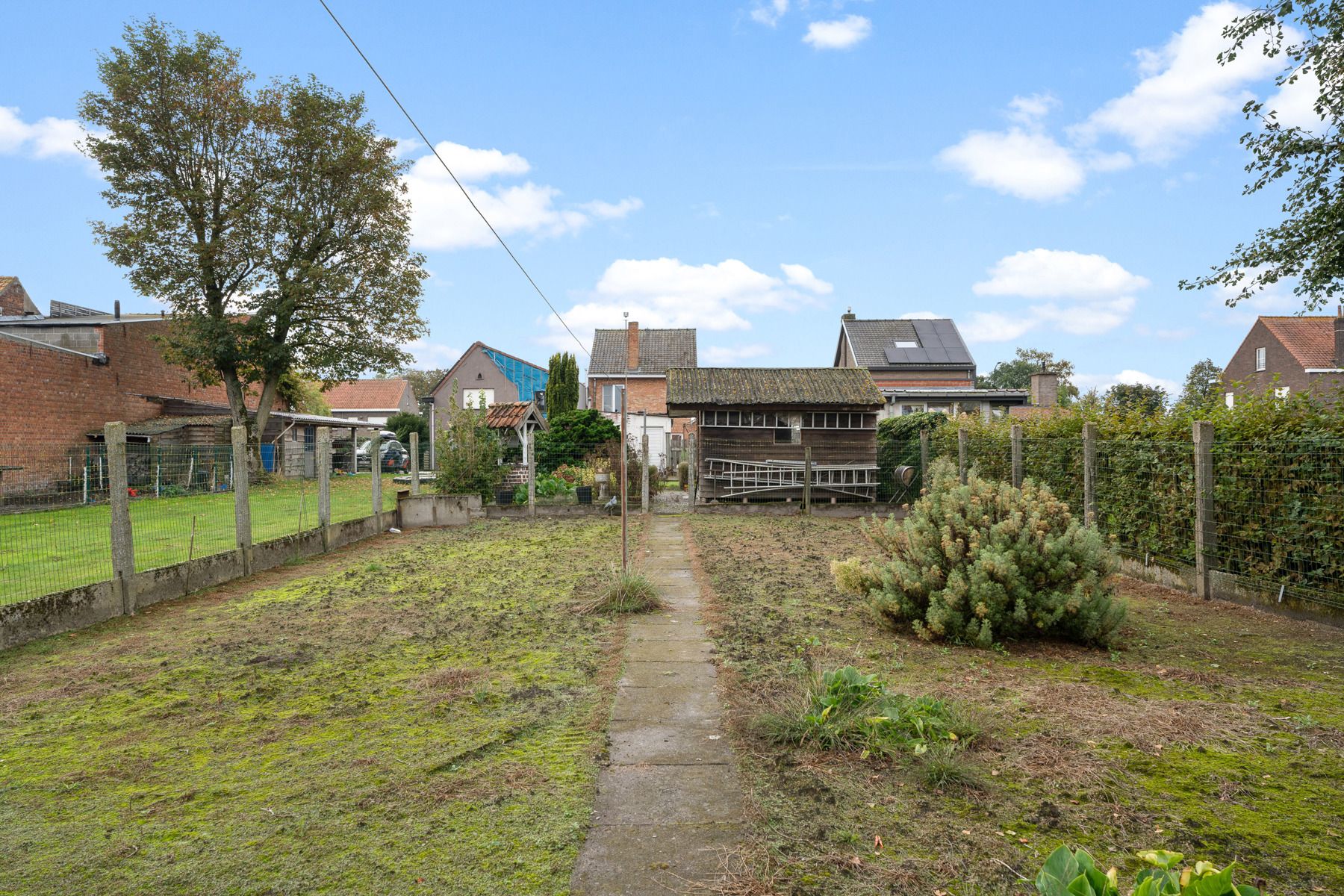 Ruime gezinswoning met 3 slaapkamers & grote tuin op toplocatie  foto 17