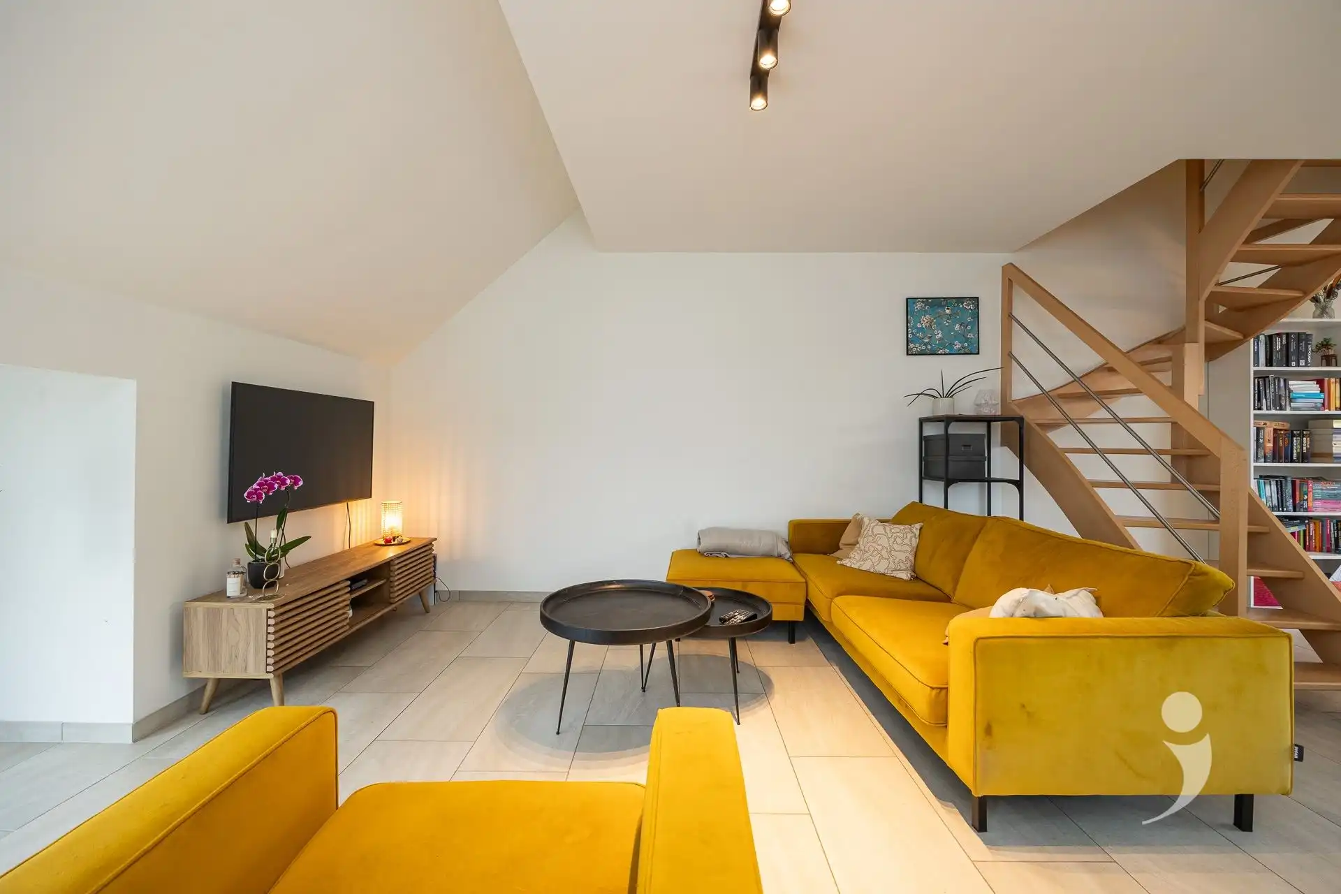 Ruim duplex appartement nabij het centrum van Aarschot foto 2