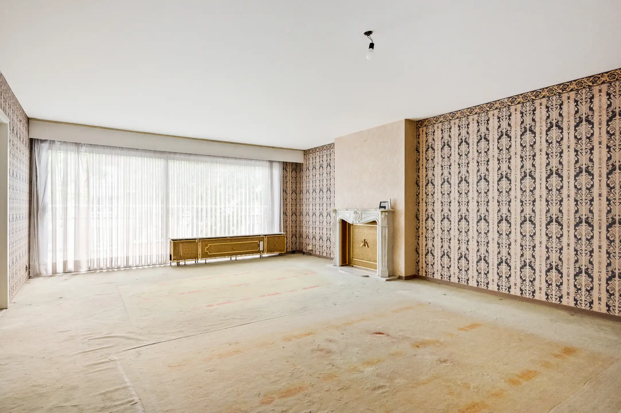 Ruim en uniek appartement met 4 slaapkamers foto 2