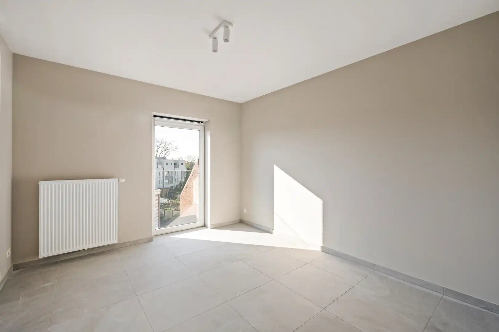 SHOWAPPARTEMENT - LUXE 2 SLAAPKAMERAPPARTEMENT MET TERRAS TE KOMEN  foto 20