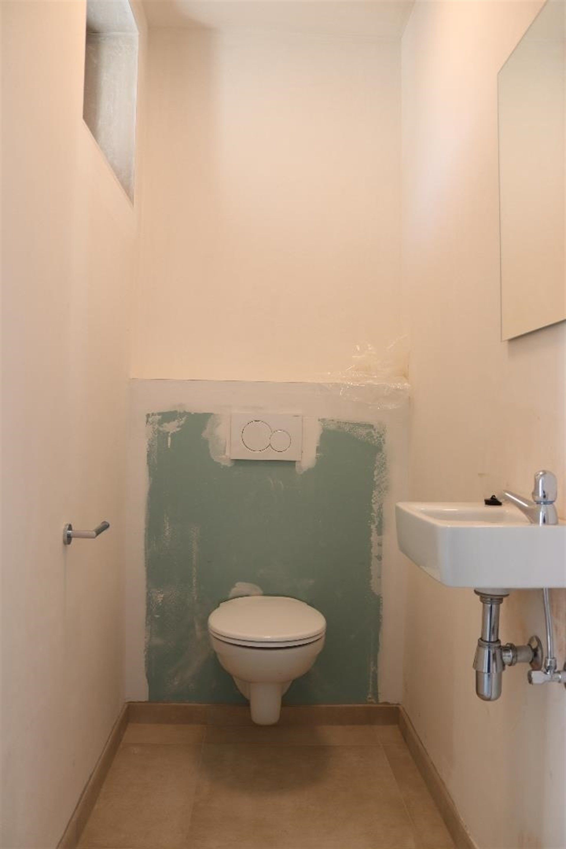 Ruime energiezuinige nieuwbouw woning op gunstige ligging. foto 11