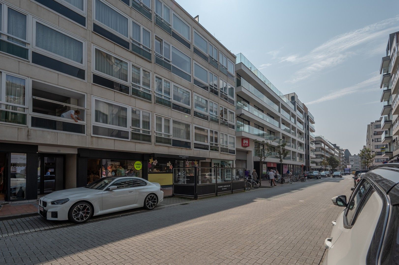 Prachtig gerenoveerd appartement op enkele passen van het Lichttorenplein, het strand en de zee. foto 19