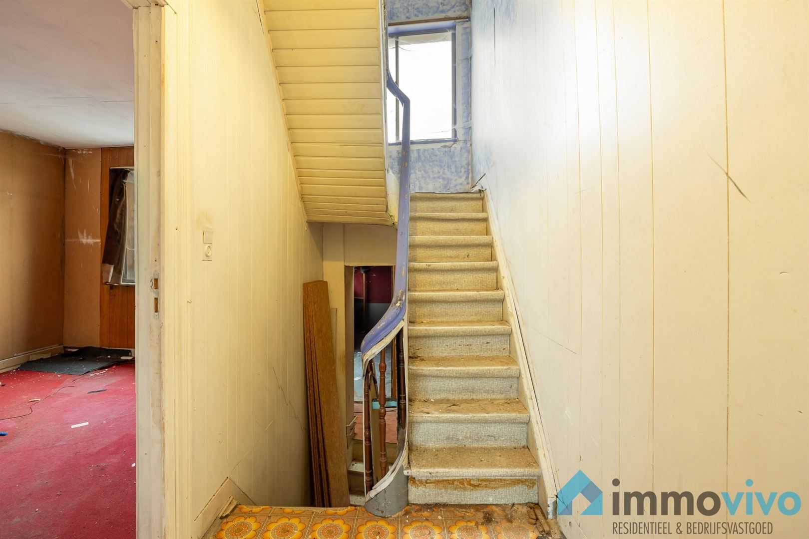 Ruime te renoveren gezinswoning met 4 slpk's en tuin foto 23