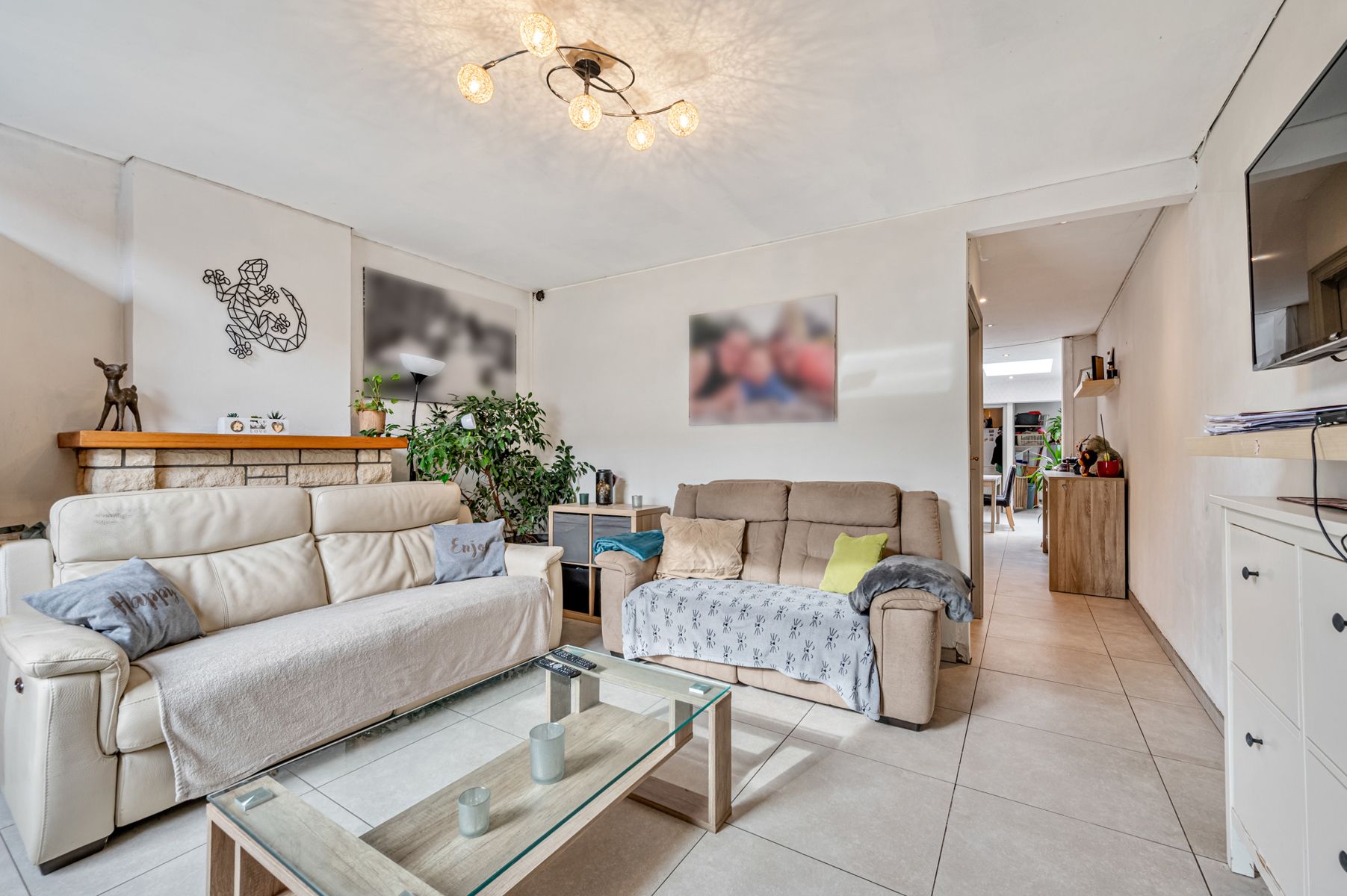 Gerenoveerde woning, af te werken naar eigen smaak foto 3