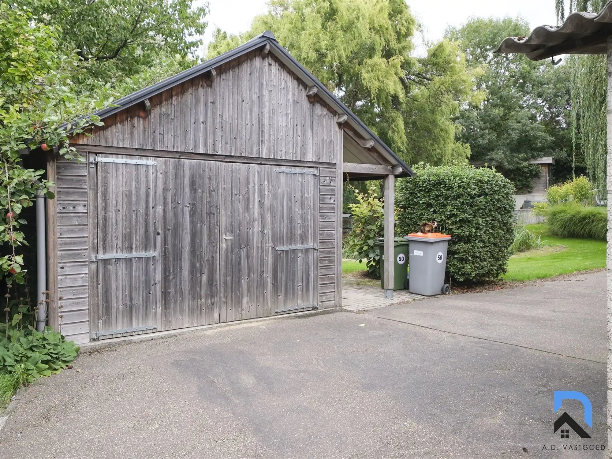Unieke woning in het centrum van Bilzen foto 21