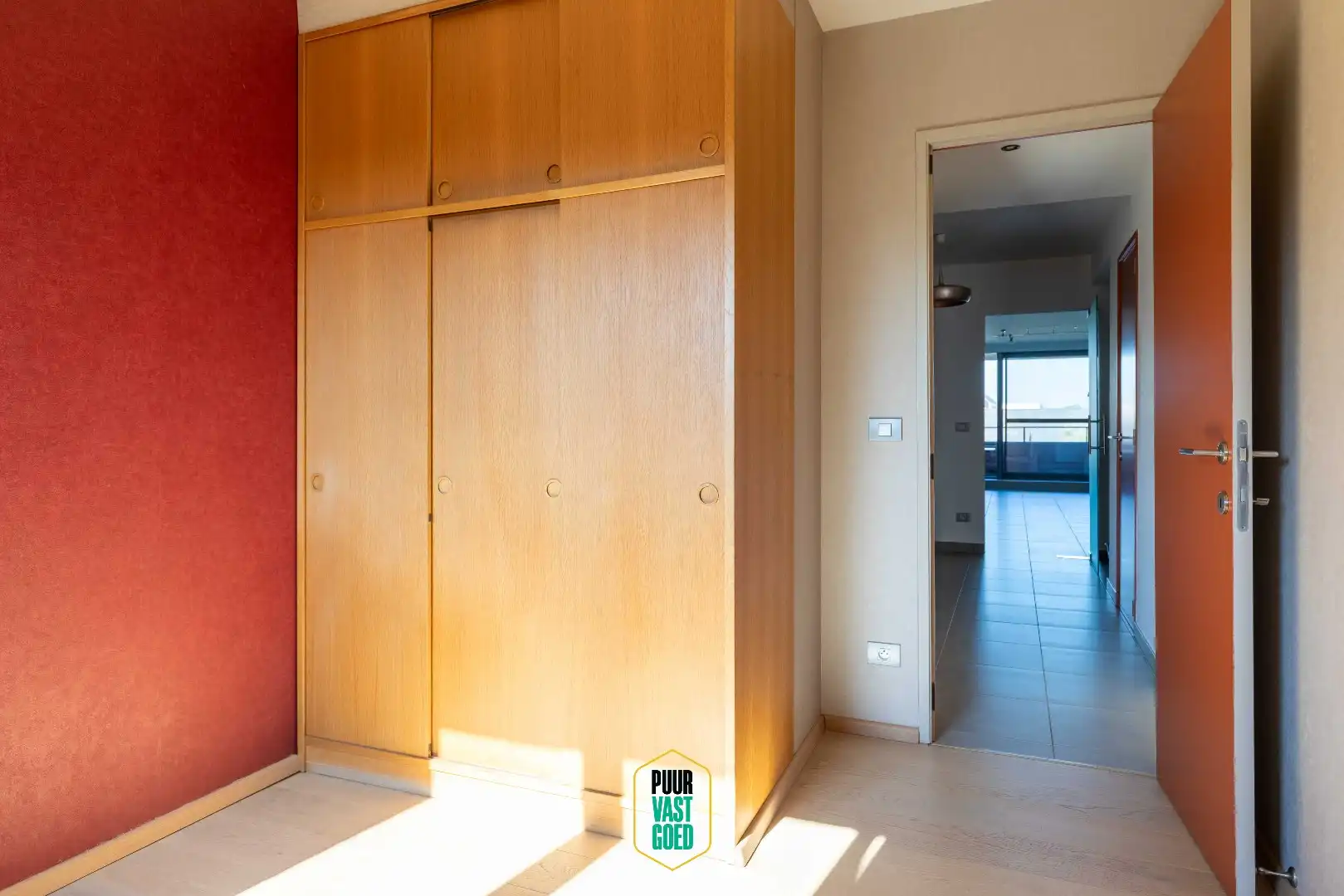 Recent, instapklaar, 2 slpk appartement in gegeerde buurt. foto 19