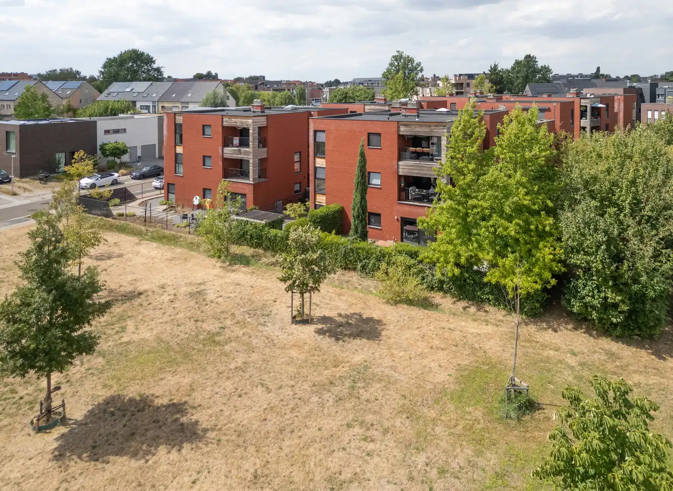 Dakappartement met uitzicht op veel groen foto 5