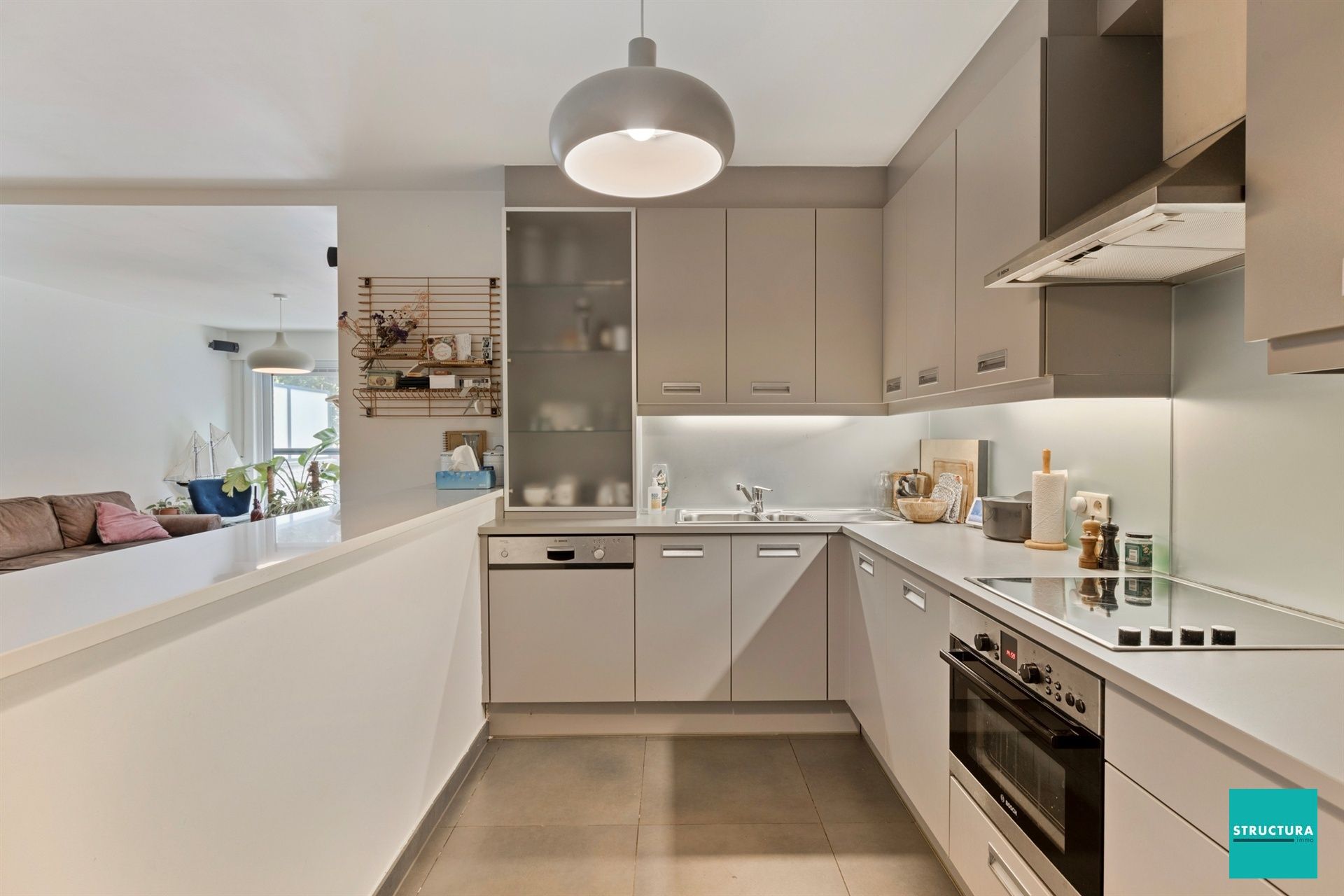 Gelijkvloers appartement met Zuidwest georiënteerde tuin foto 9