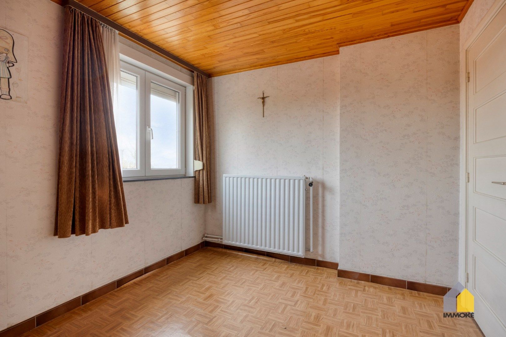 Op te frissen woning met 4 slpks op ruim perceel van 9 a 78 ca. foto 23