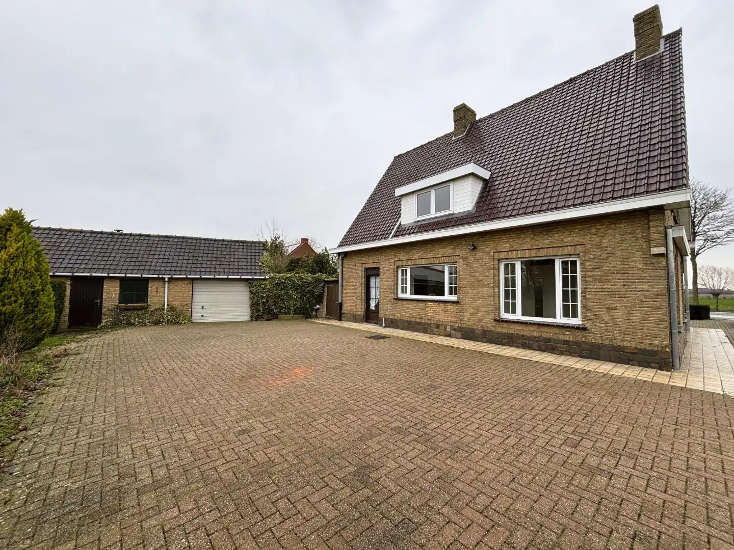 Landelijke villa met opslagruimte te huur te Vleteren foto 11