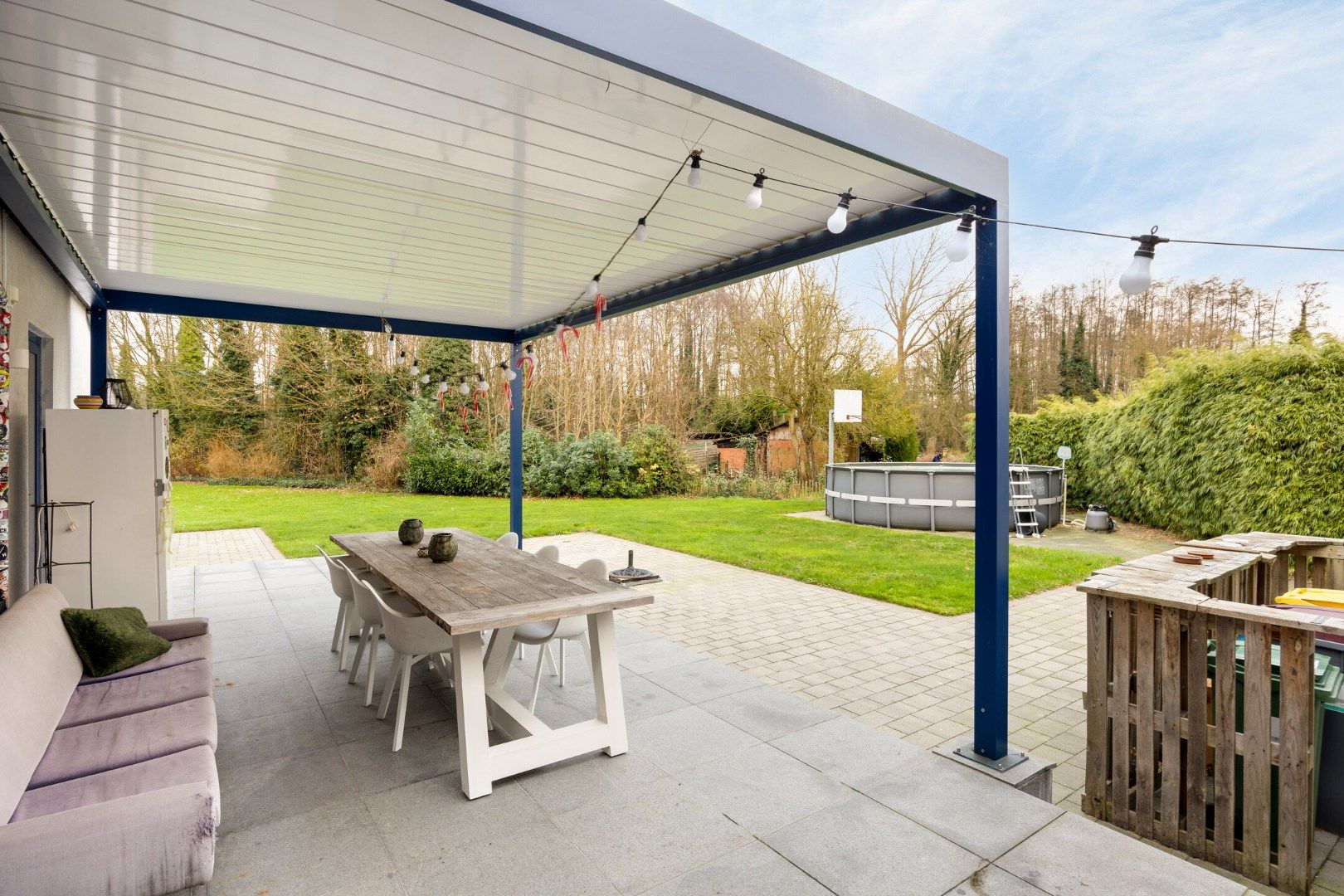 Ruim ingedeelde woning met 4 slpks op een mooi perceel van 21 are met achterliggend groen. foto 24