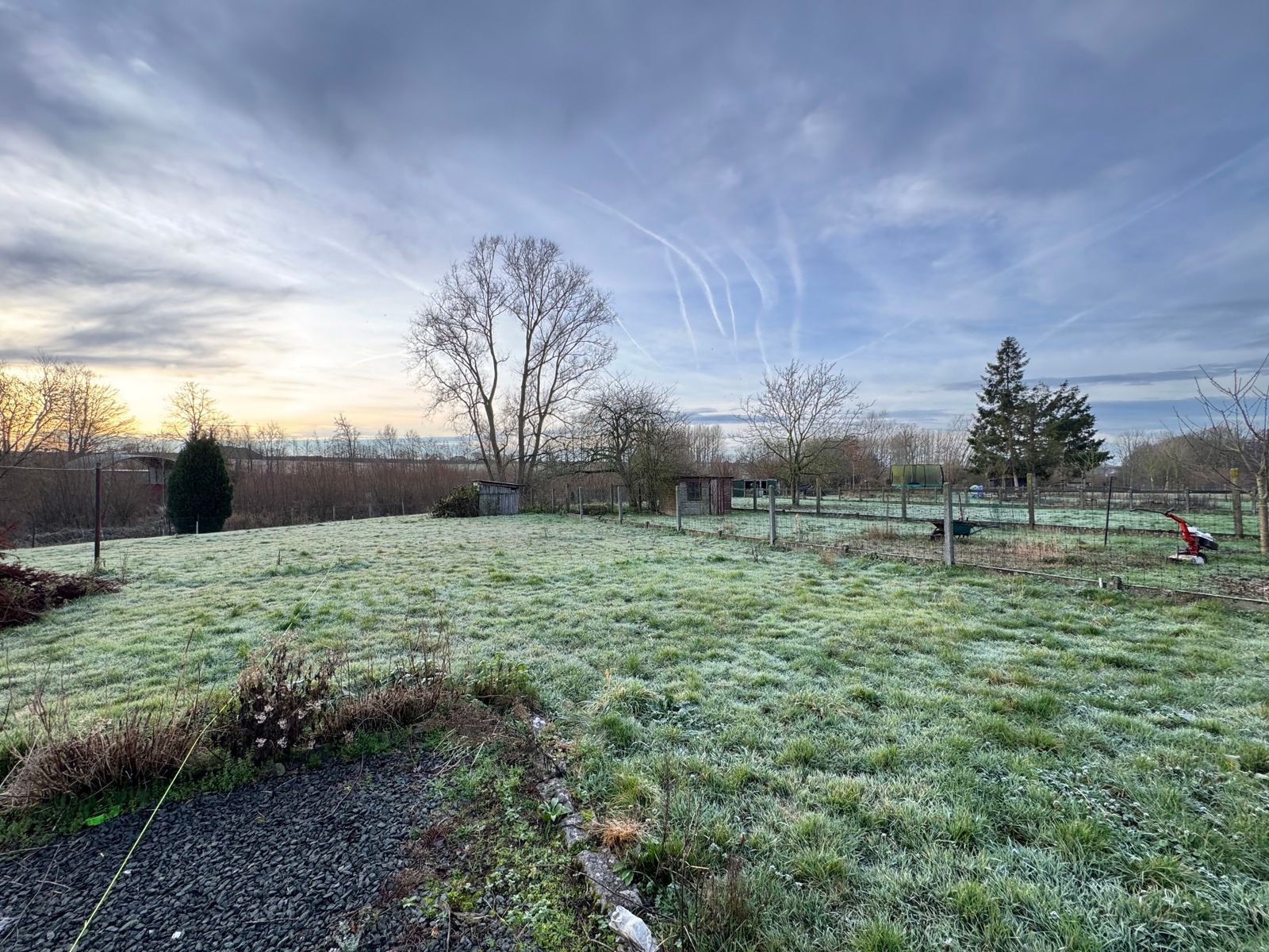 Perceel bouwgrond voor een halfopen bebouwing foto 4