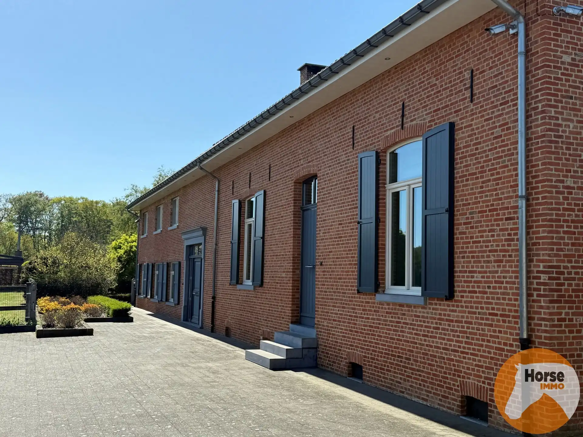 HEUSDEN-ZOLDER - Hoeve met paardenaccommodatie foto 4