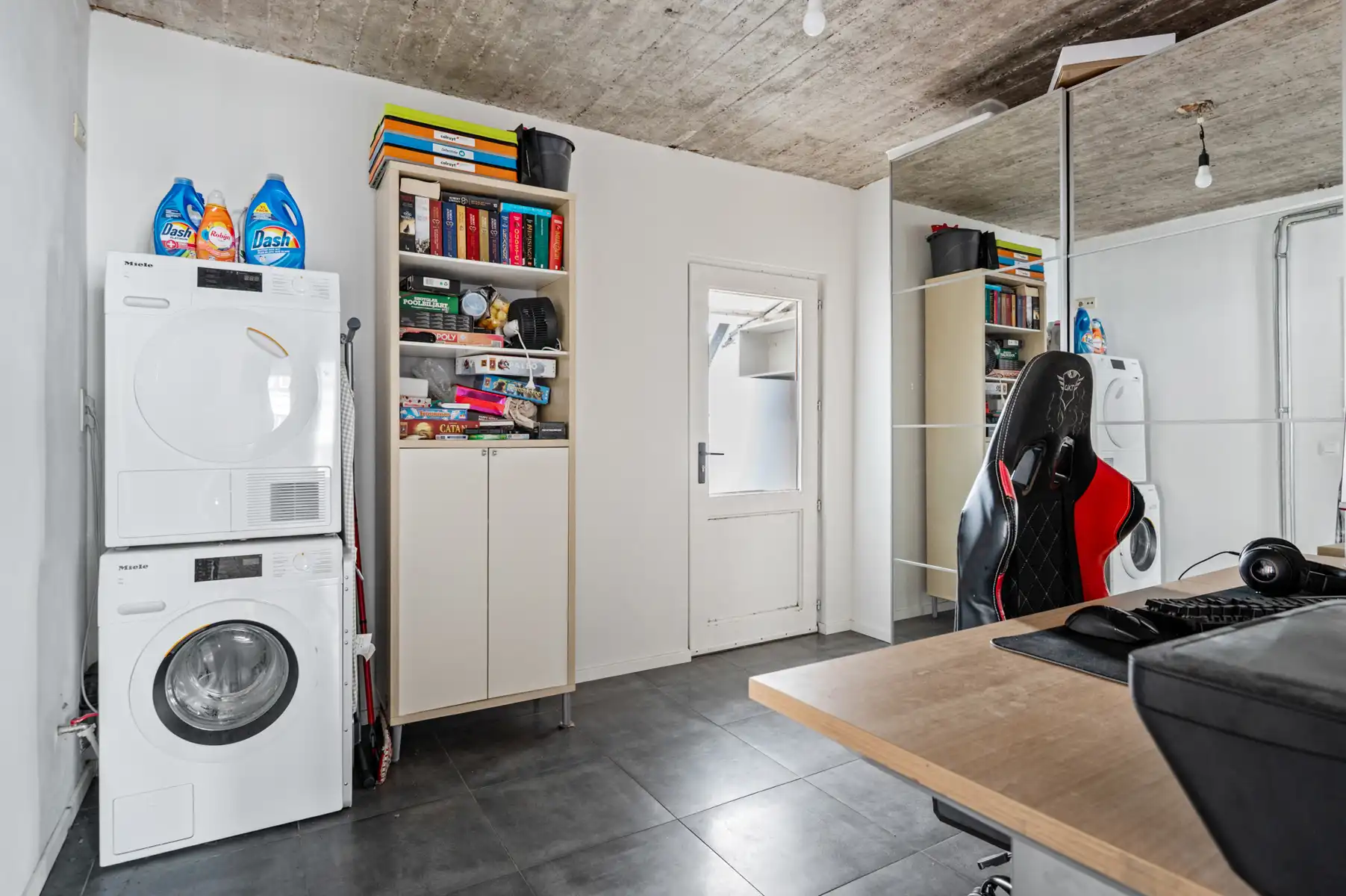 Lichtrijk appartement met twee slaapkamers op het Eilandje. foto 10