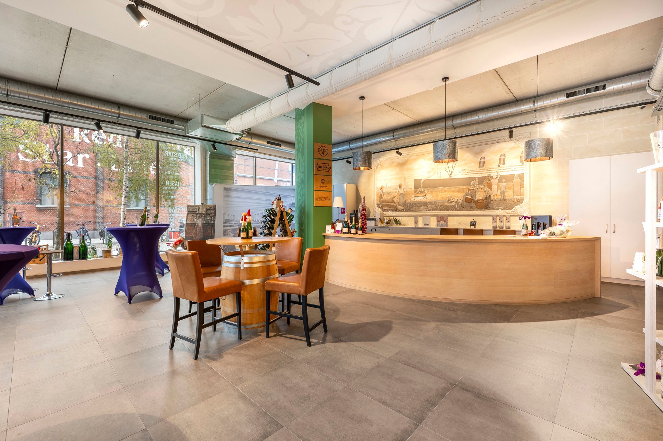 EILANDJE. Commerciële ruimte aan Red Star Line museum. foto 8