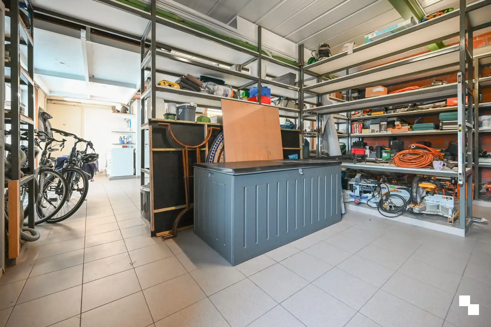 Karaktervolle woning met handelsruimte nabij het centrum van Izegem foto 30