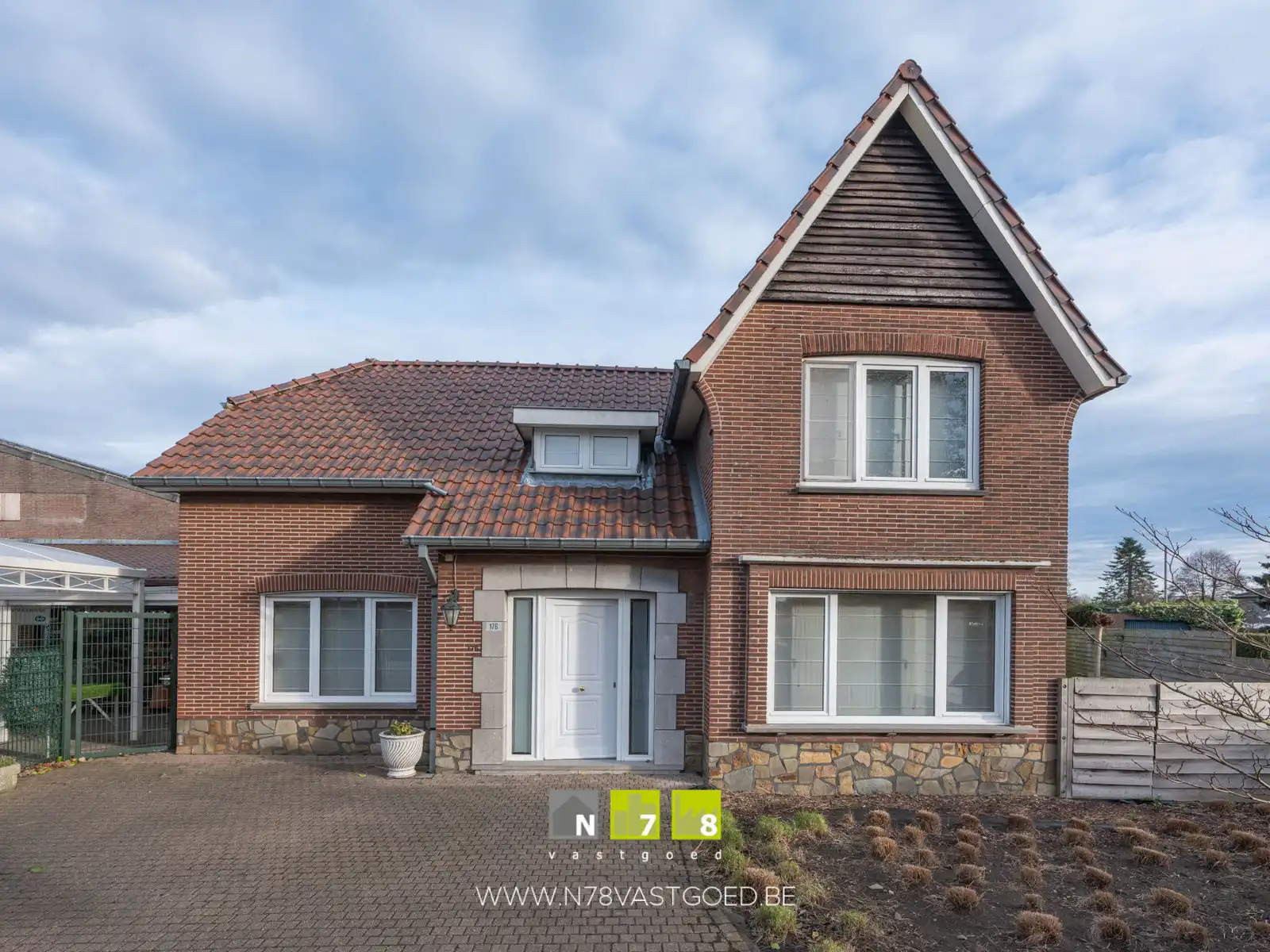 Gebouw te koop foto 17