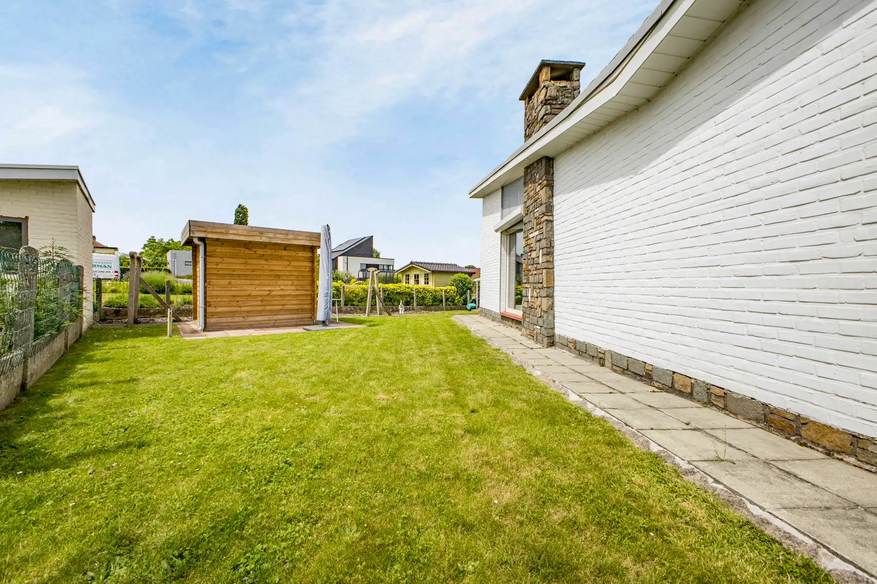 Rustig gelegen bungalow met garage/berging foto 11