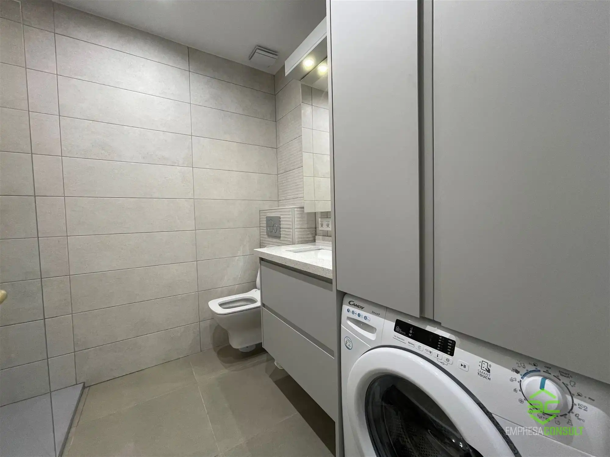 Ruim gelijkvloers appartement met terras, 3 slpk en 2 bdkmrs in Tenerife foto 9