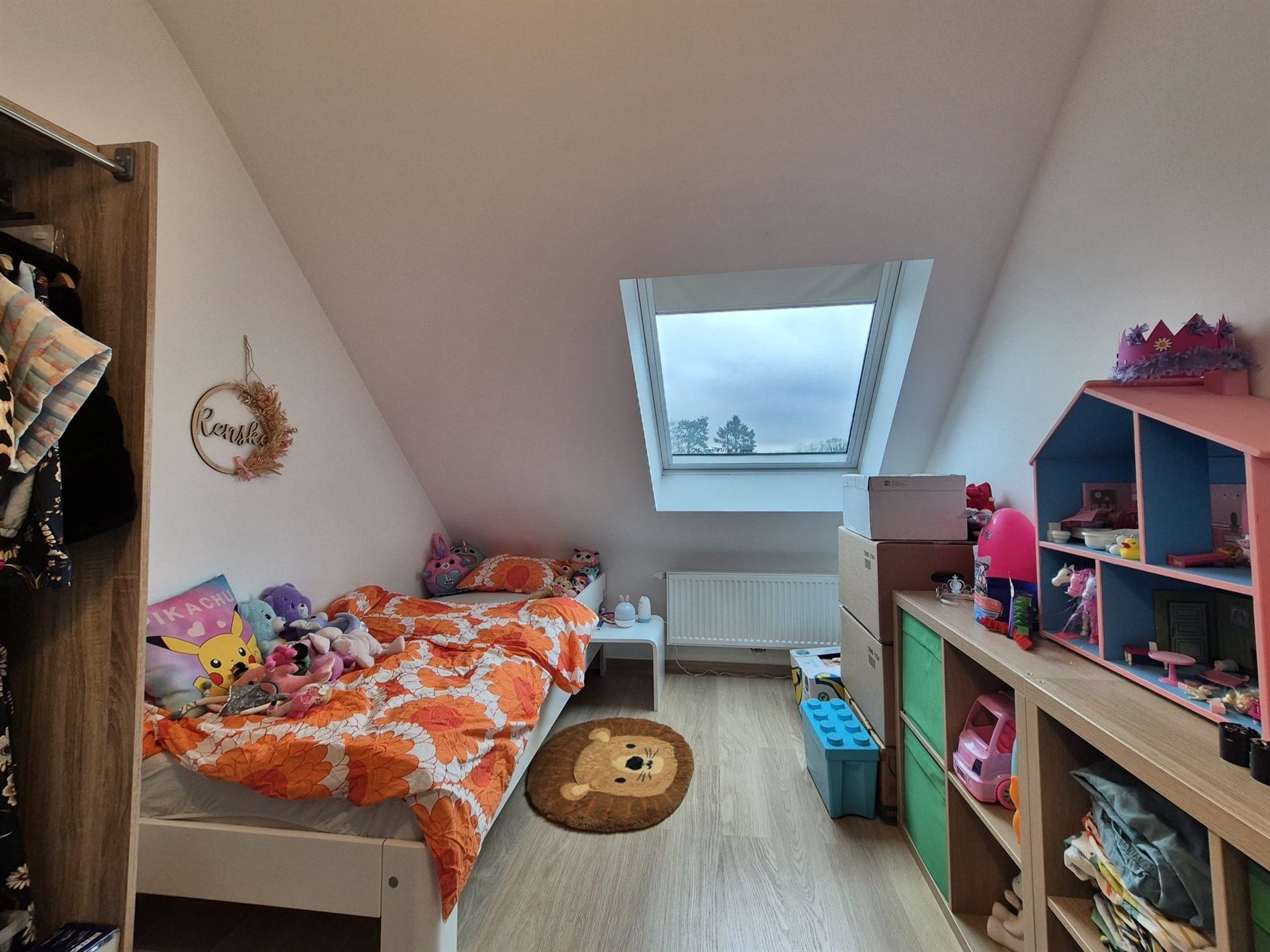 Gerenoveerde knusse rijwoning met tuin.  foto 18