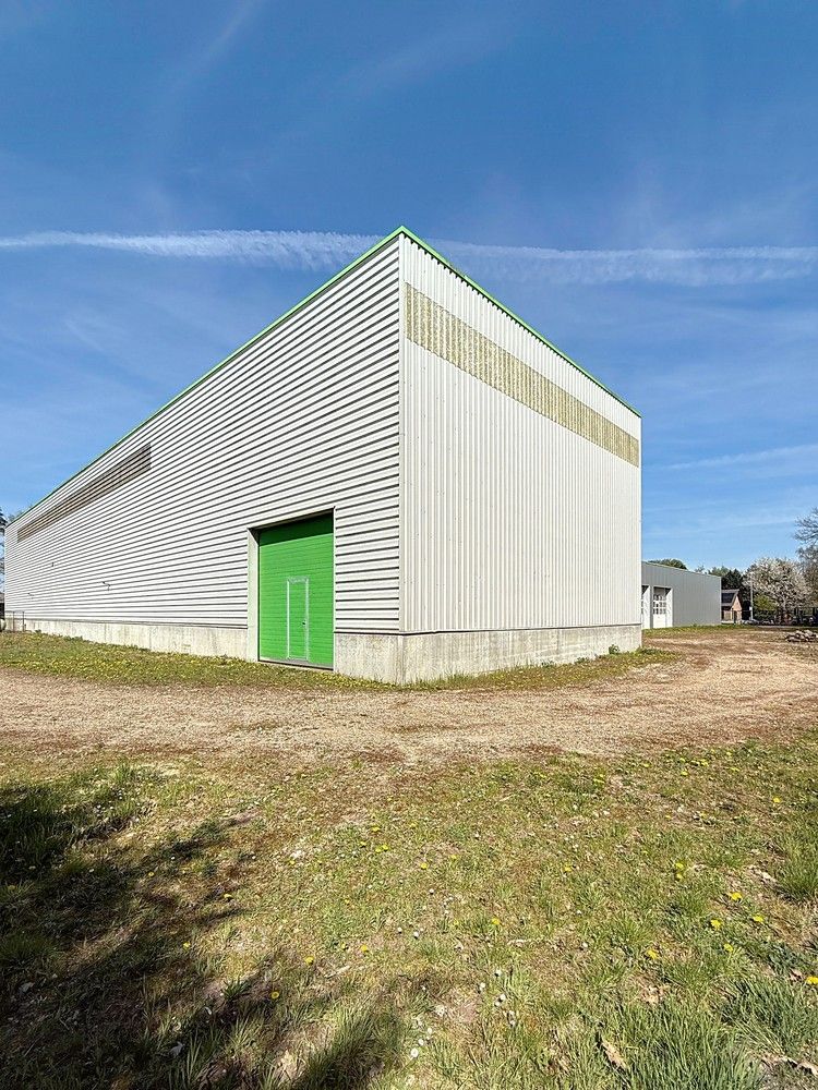 3400m² bedrijfsgebouw op 99a85ca foto 15