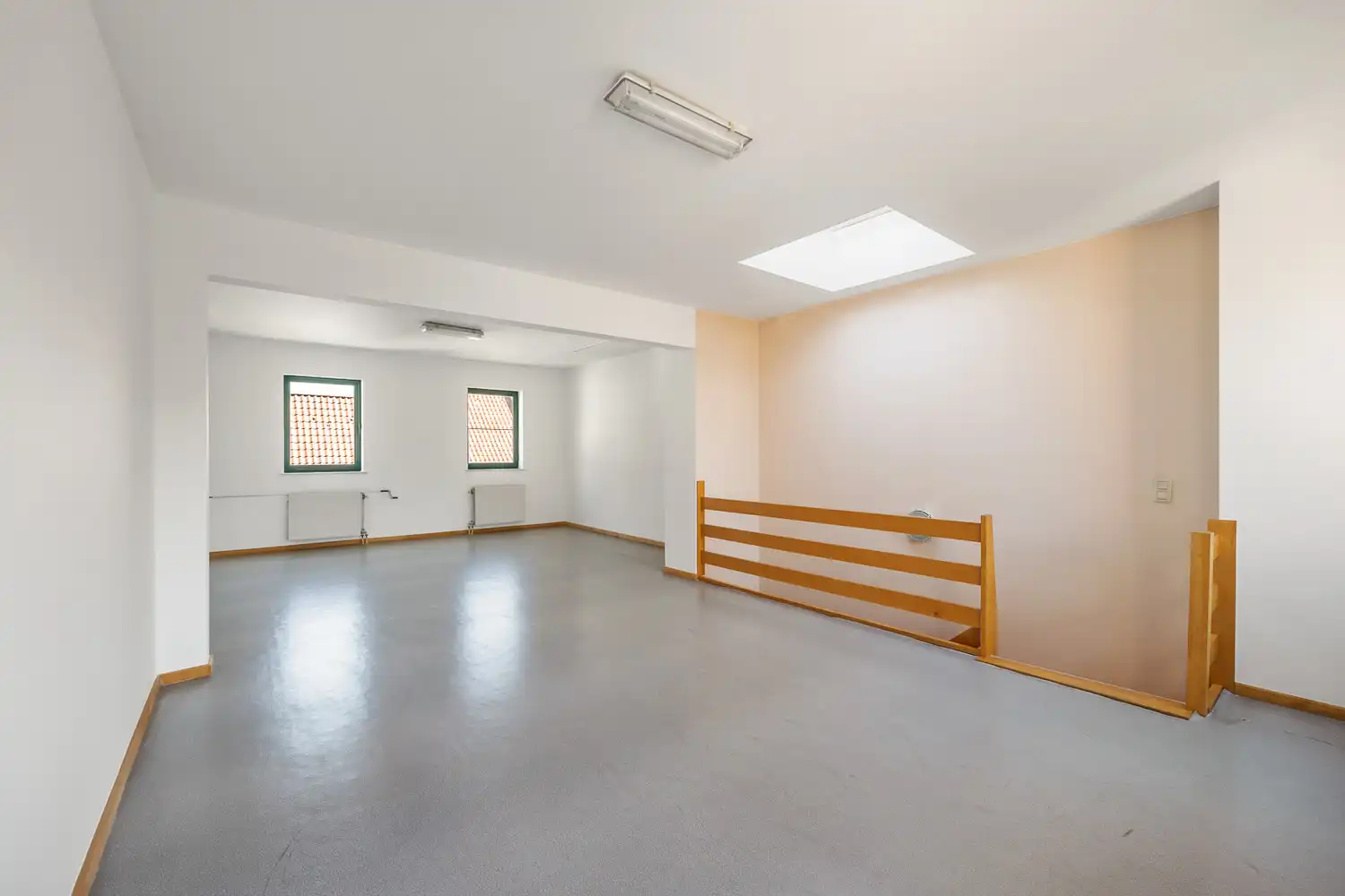 MATCHED: kevin@wellimmo.net voor meer info! Een oase van rust in hartje Antwerpen: Ruime stadswoning met prachtige tuin, garage én praktijkmogelijkheid foto 22