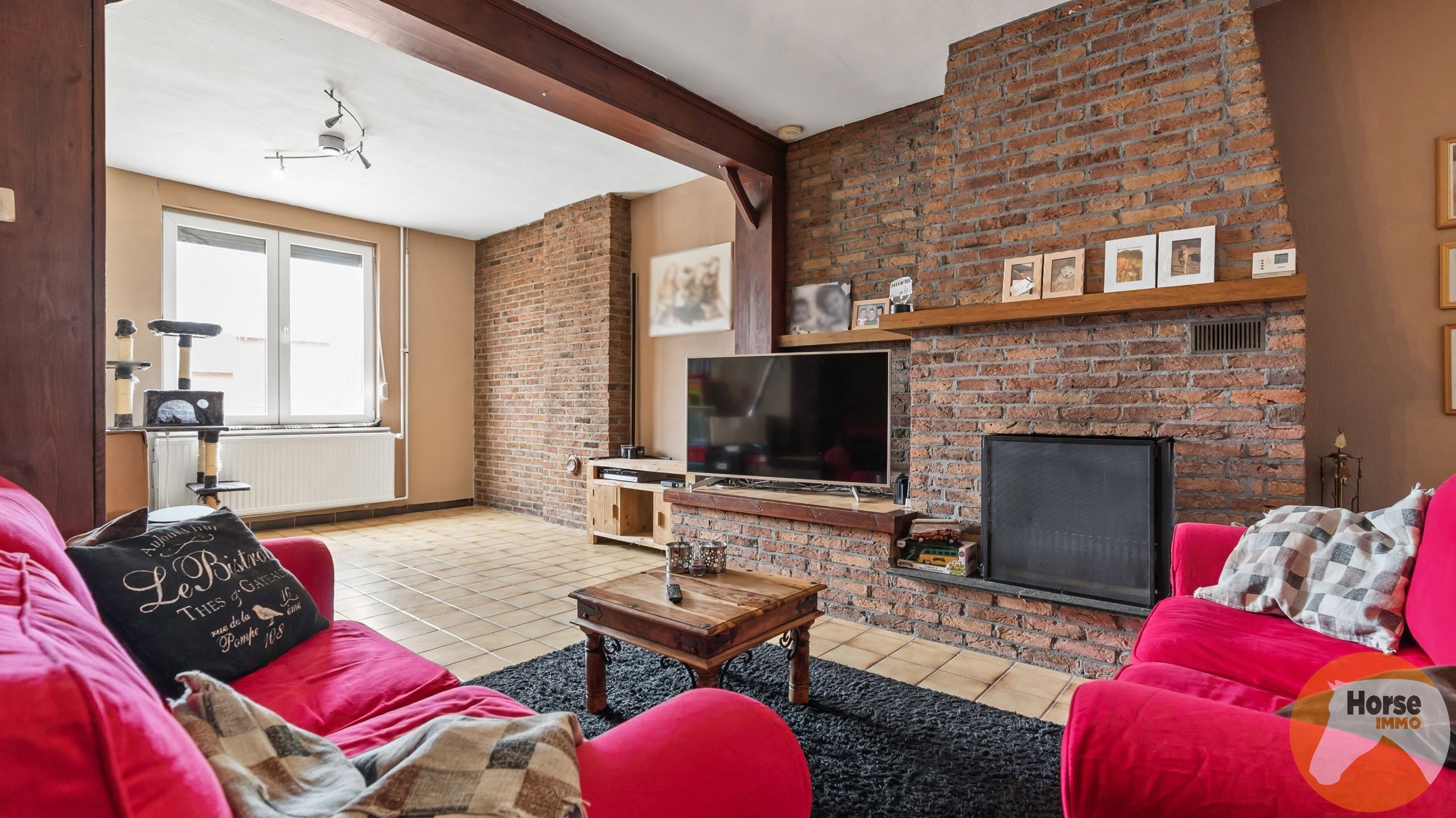 NEEROETEREN - Woning met paardenstallen op +/- 1ha70 foto 4