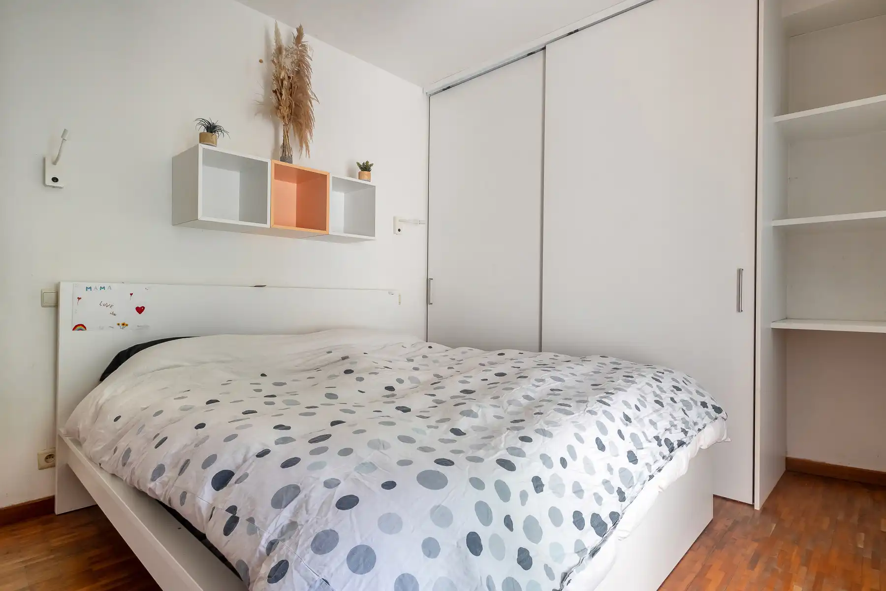 Tof appartement met twee slaapkamers en terras op topligging foto 15