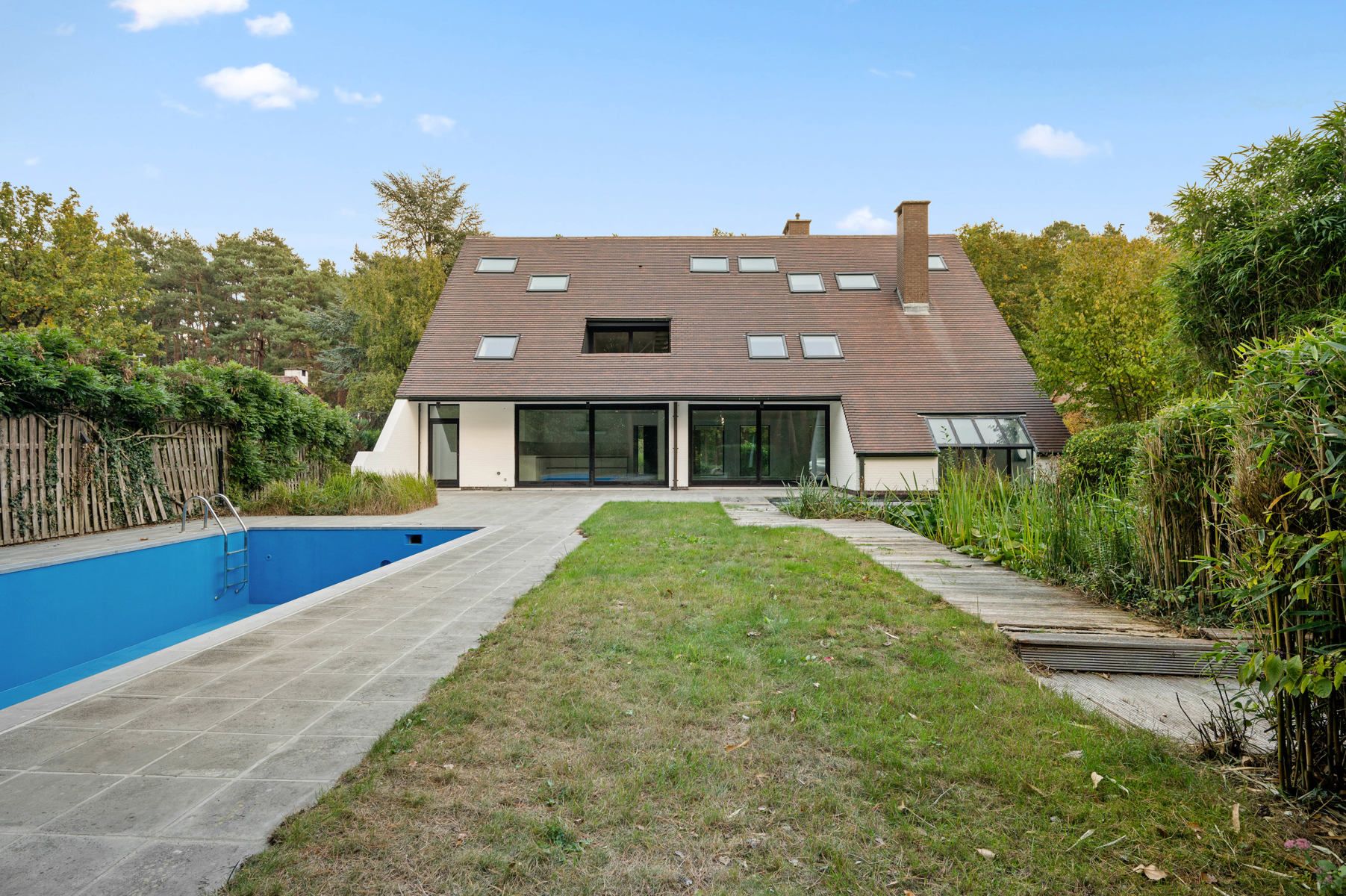 Casco gerenoveerde villa te RIJMENAM foto 30