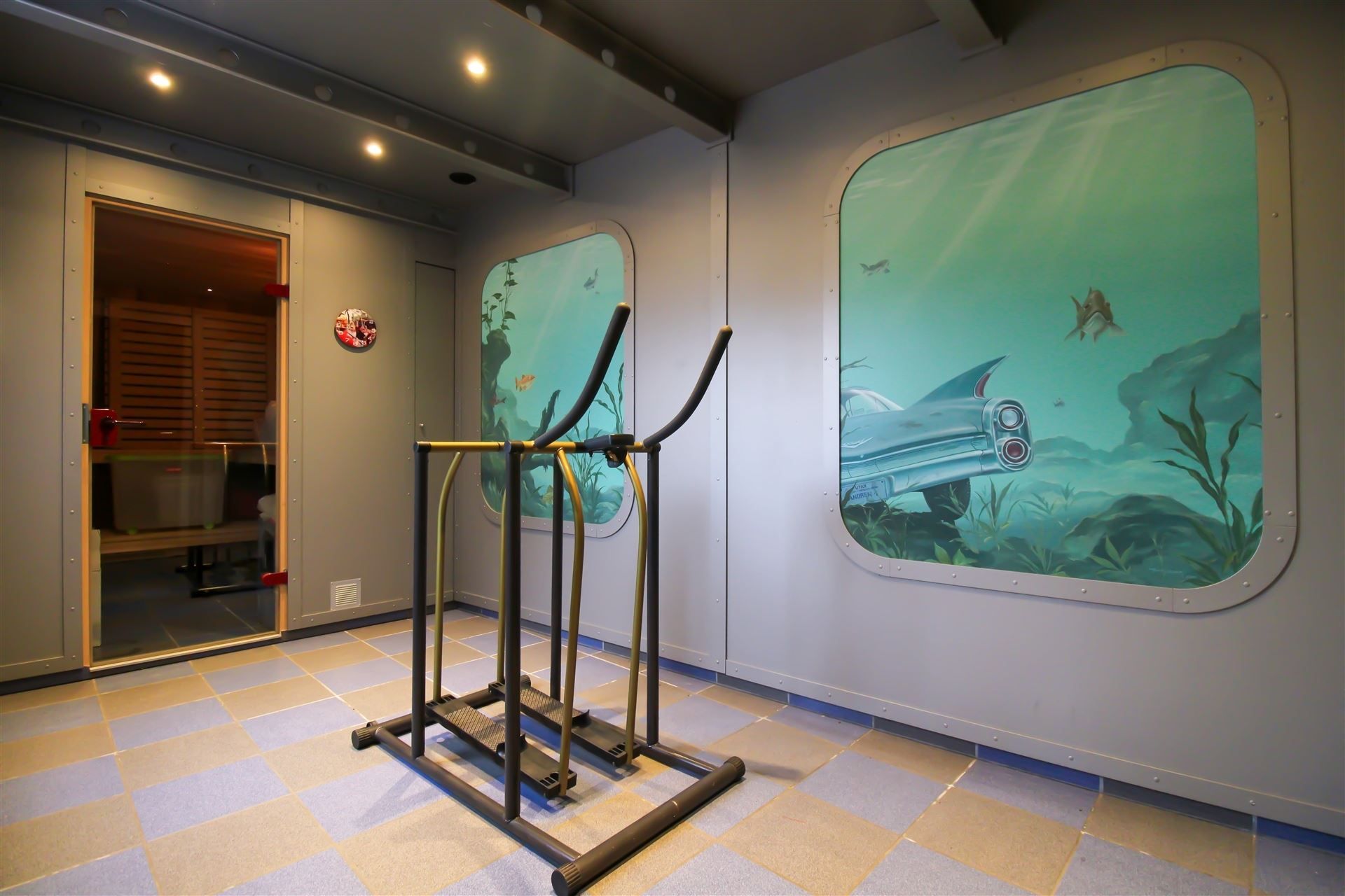 Grotestraat 332/2 – genieten van comfort, sauna, ruime inpandige garage, prachtig aangelegde tuin en een uniek uitzicht over de Maas! foto 21